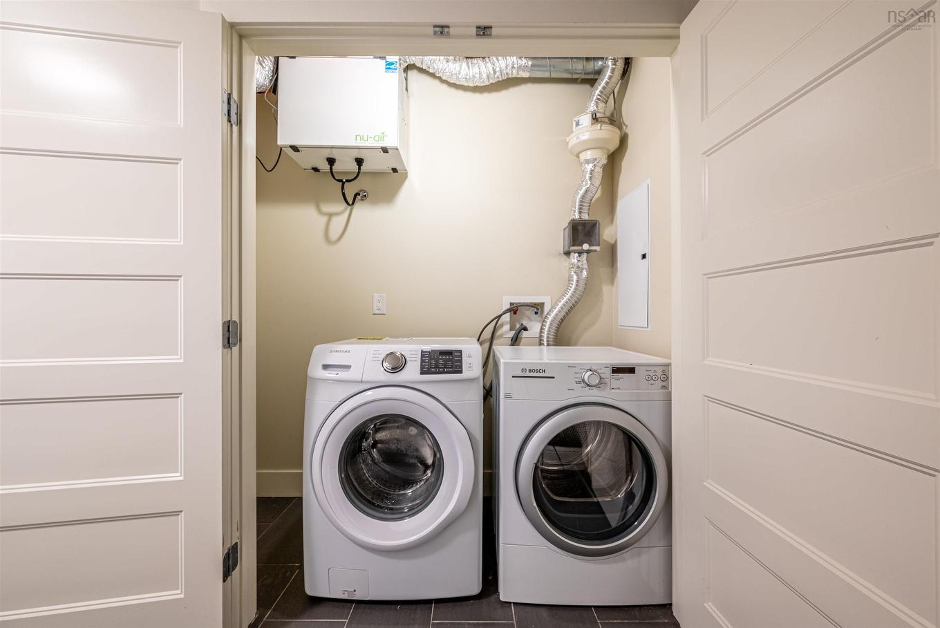 208 15 Kings Wharf Place, Dartmouth, NS