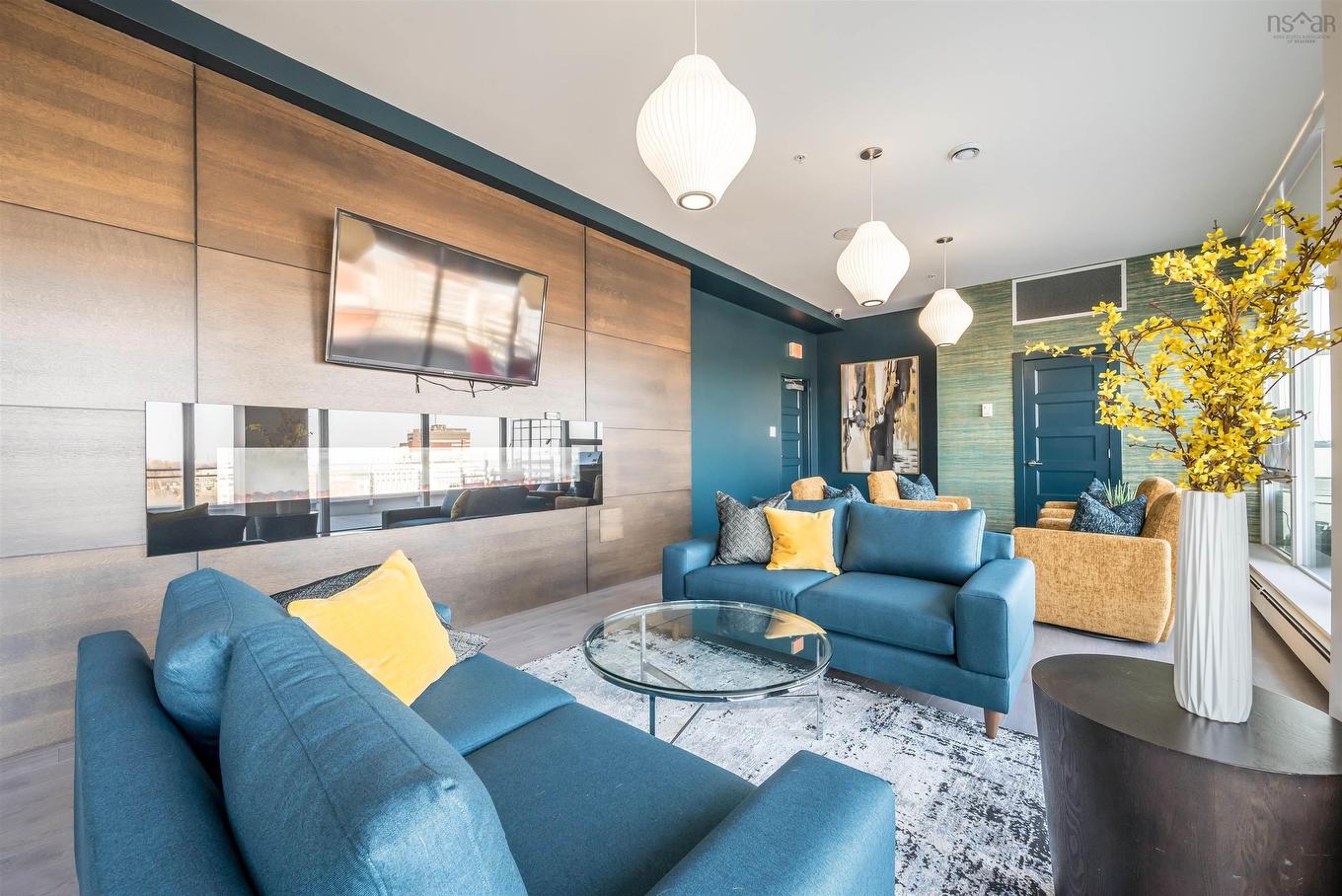 208 15 Kings Wharf Place, Dartmouth, NS