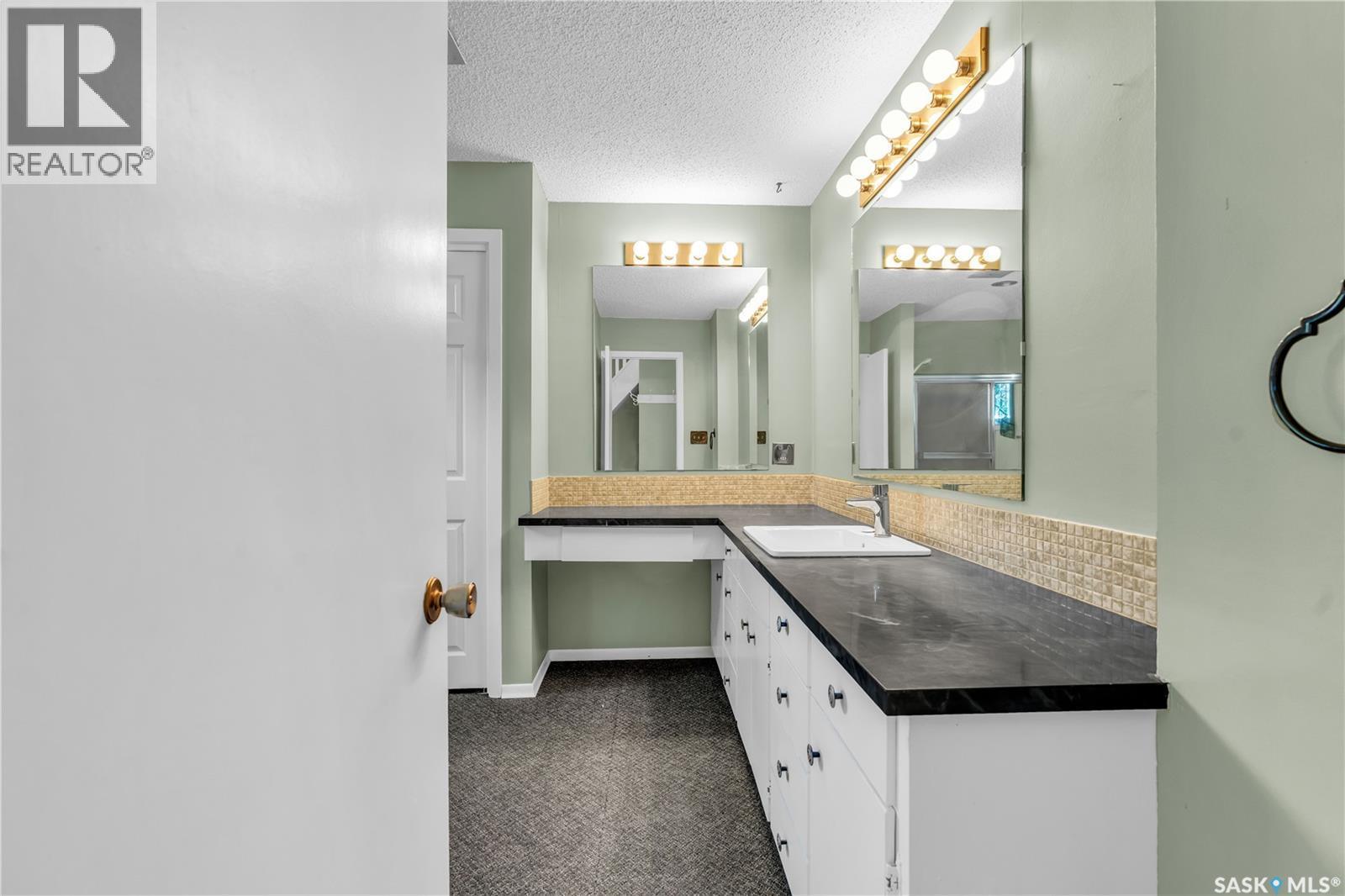 Blucher Rm No. 343, Saskatchewan - Indoor