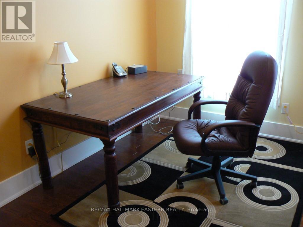 1 - 416 Chambers Street, Peterborough (Town Ward 3), ON