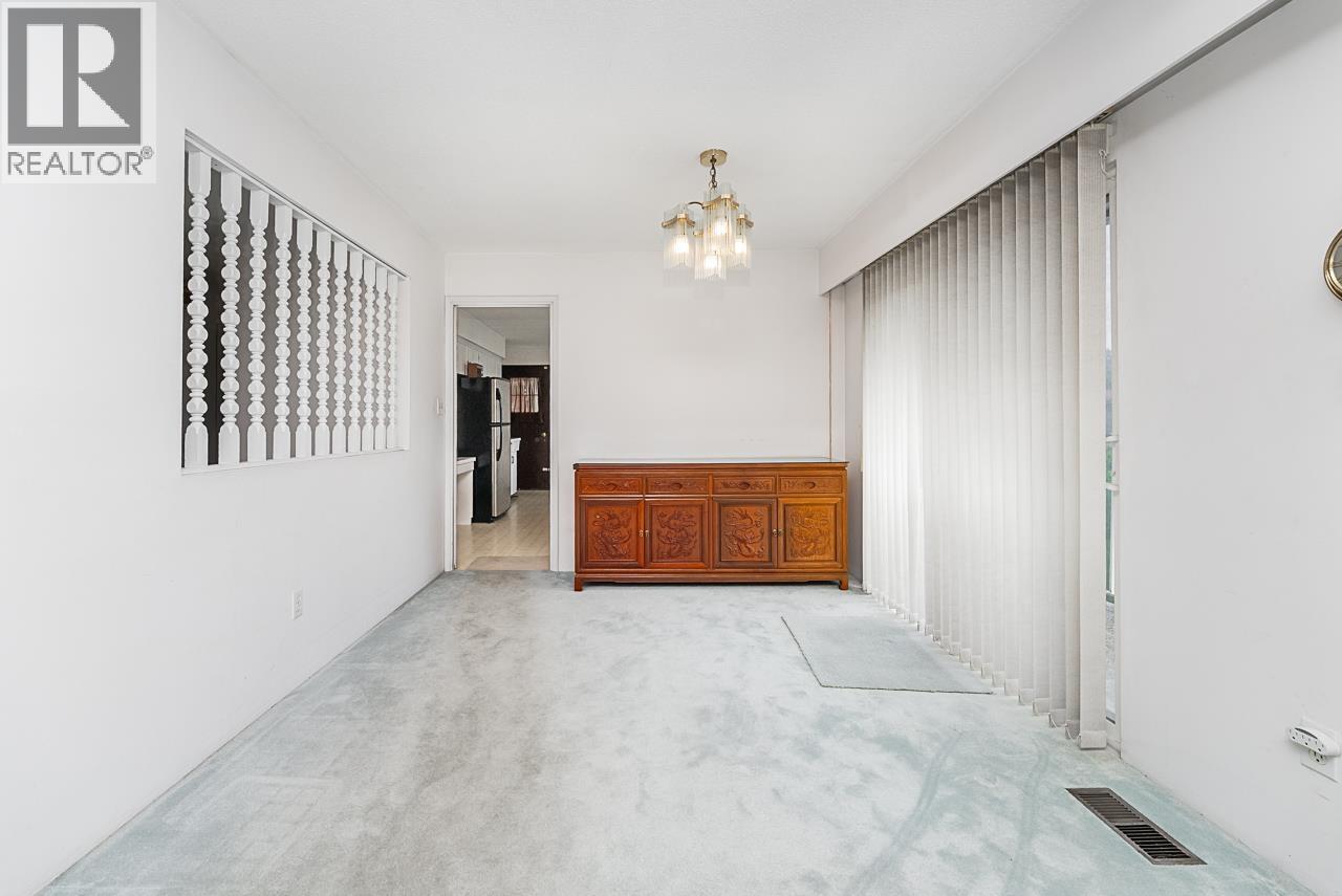 8391 Rideau Drive, Richmond, BC - Indoor Photo Showing Other Room