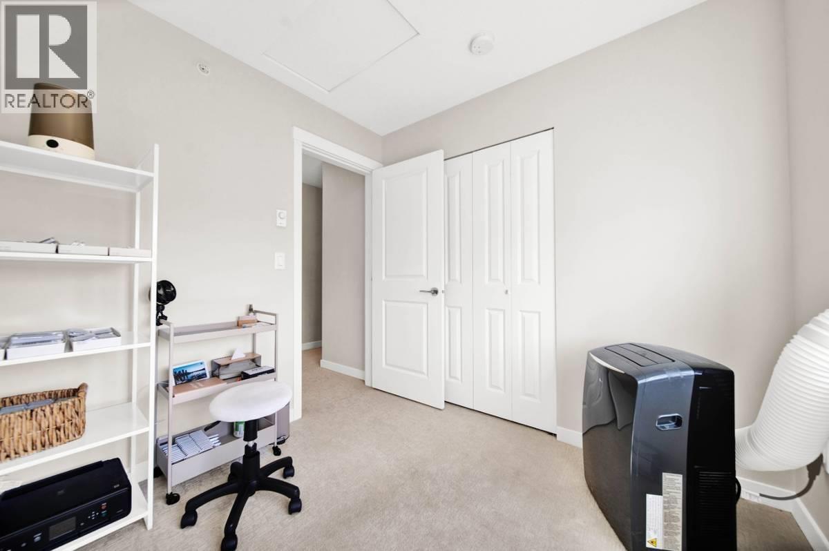 2410 11280 Pazarena Pl, Maple Ridge, BC - Indoor