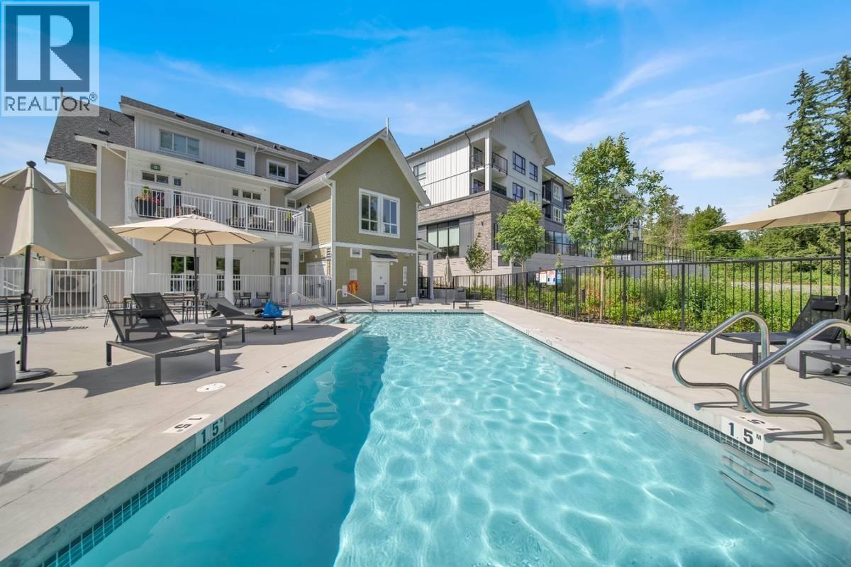 2410 11280 Pazarena Pl, Maple Ridge, BC - Outdoor With In Ground Pool