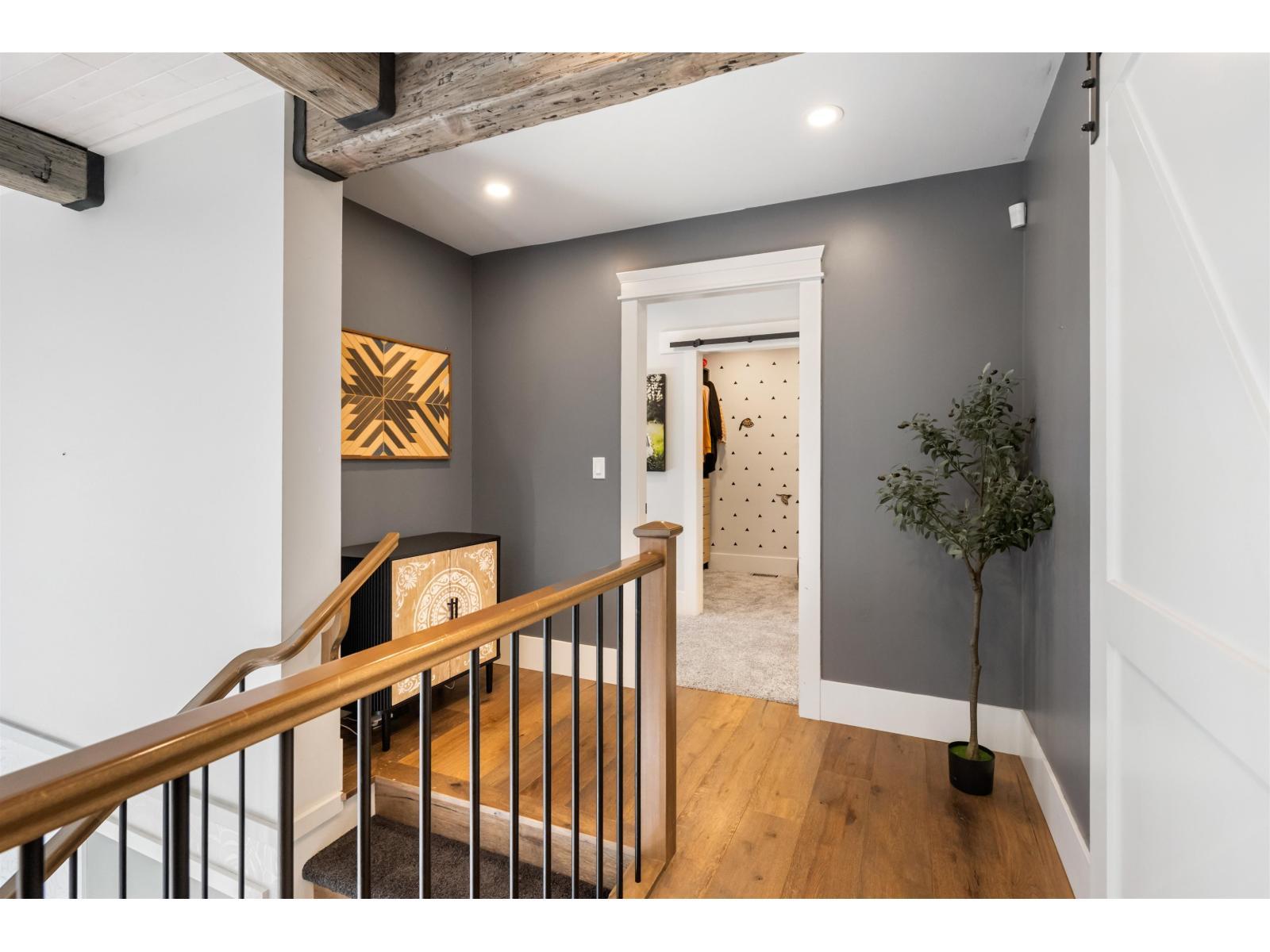 35294 Ewert Avenue, Mission, BC - Indoor Photo Showing Other Room