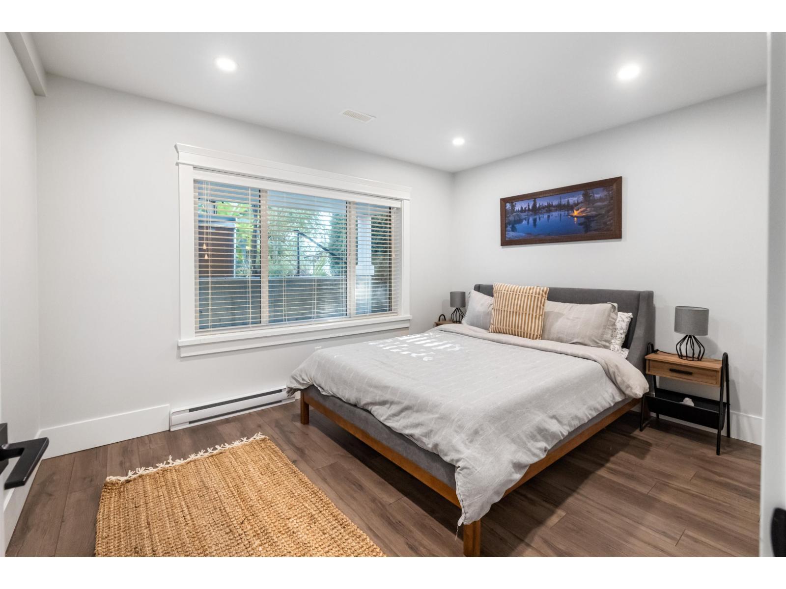 35294 Ewert Avenue, Mission, BC - Indoor Photo Showing Bedroom