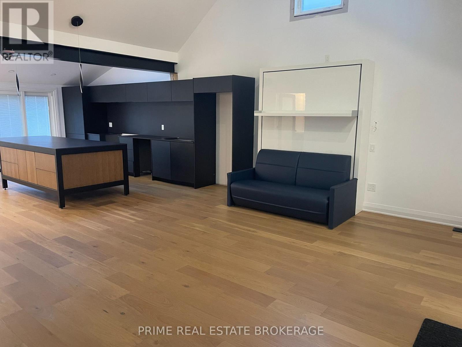 Murphy Bed $18,000 - 1294 Springbank Avenue, London South (South B), ON - Photo Showing Other Room