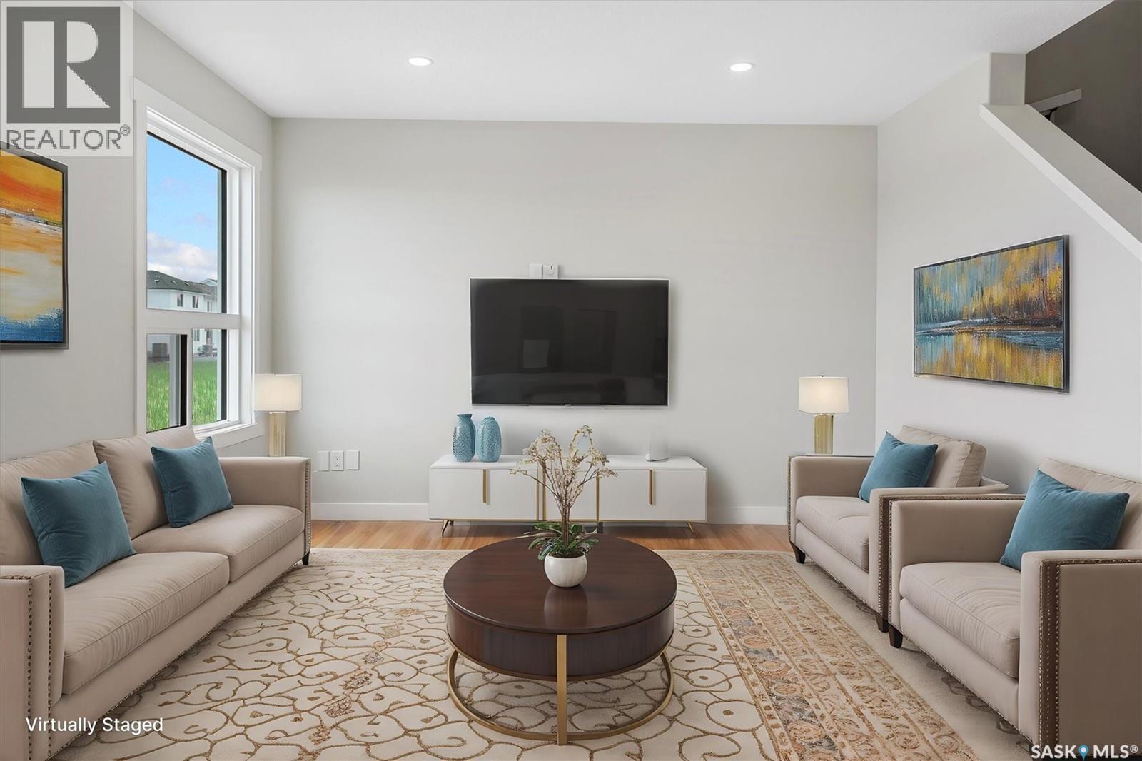 222 Yuel Lane, Saskatoon, SK - Indoor Photo Showing Living Room