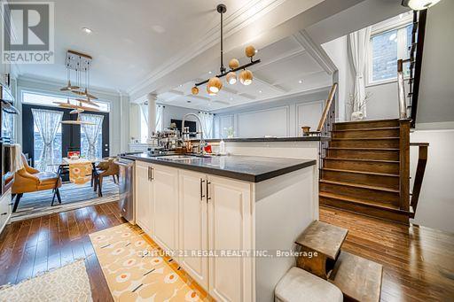 3095 Robert Brown Boulevard, Oakville, ON - Indoor