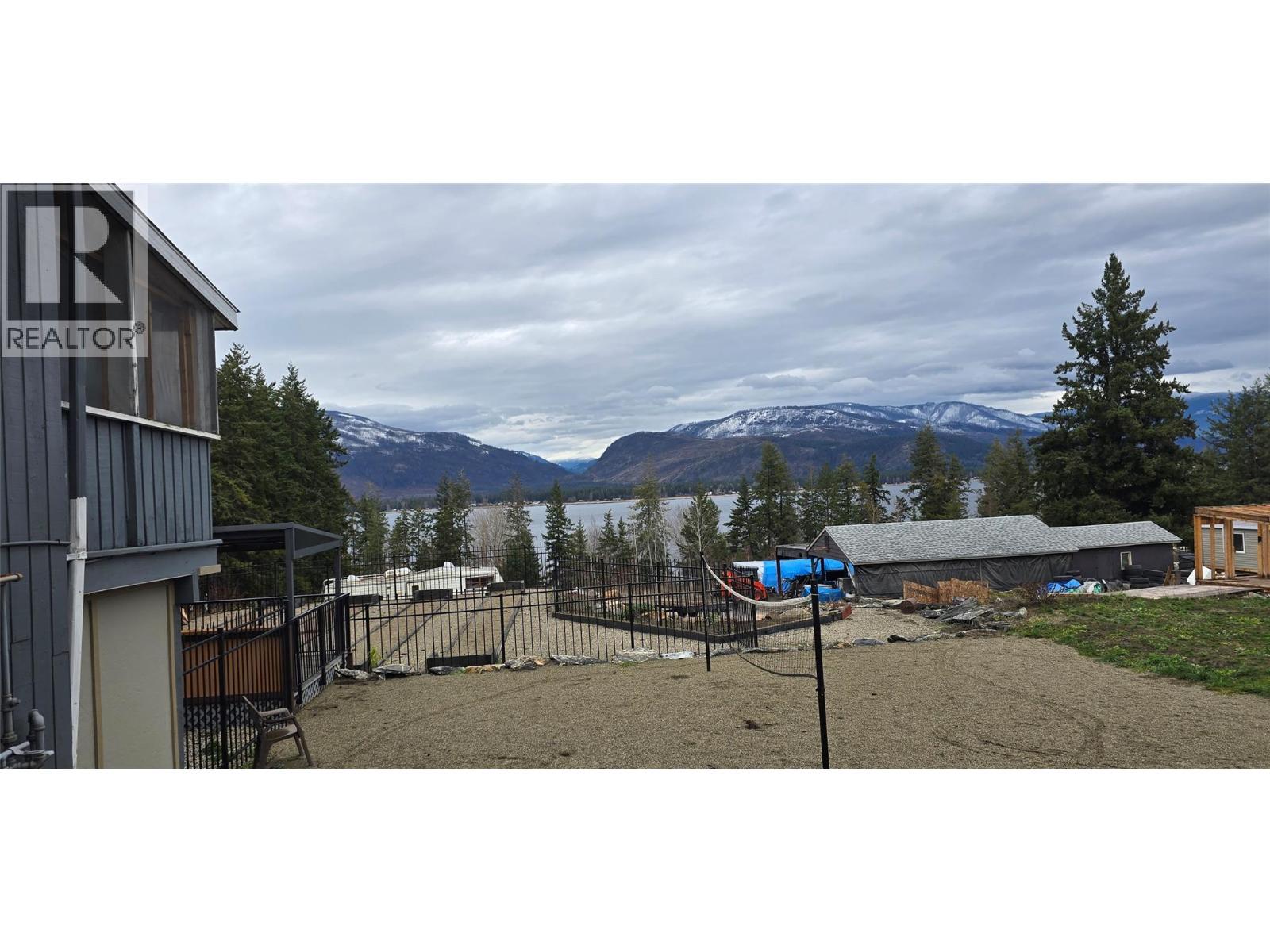 1277 Trans Canada Highway, Sorrento, BC