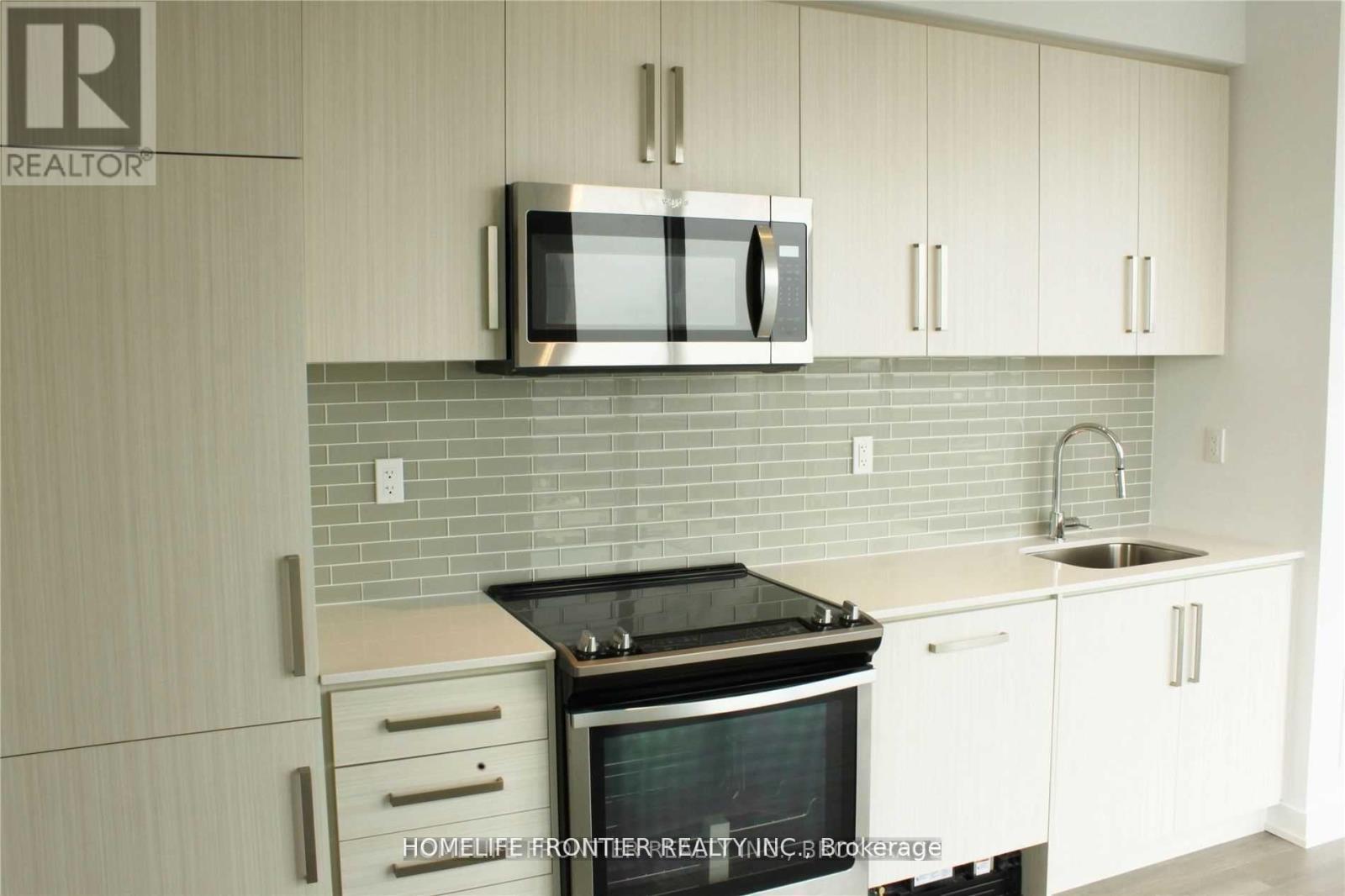 2611 - 5180 Yonge Street, Toronto, ON - Indoor Photo Showing Kitchen With Upgraded Kitchen