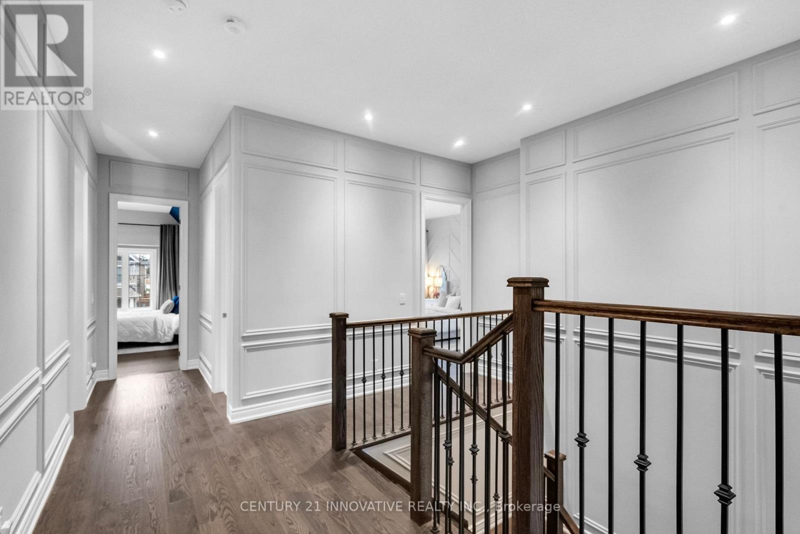 54 Blenheim Circle, Whitby, ON - Indoor Photo Showing Other Room