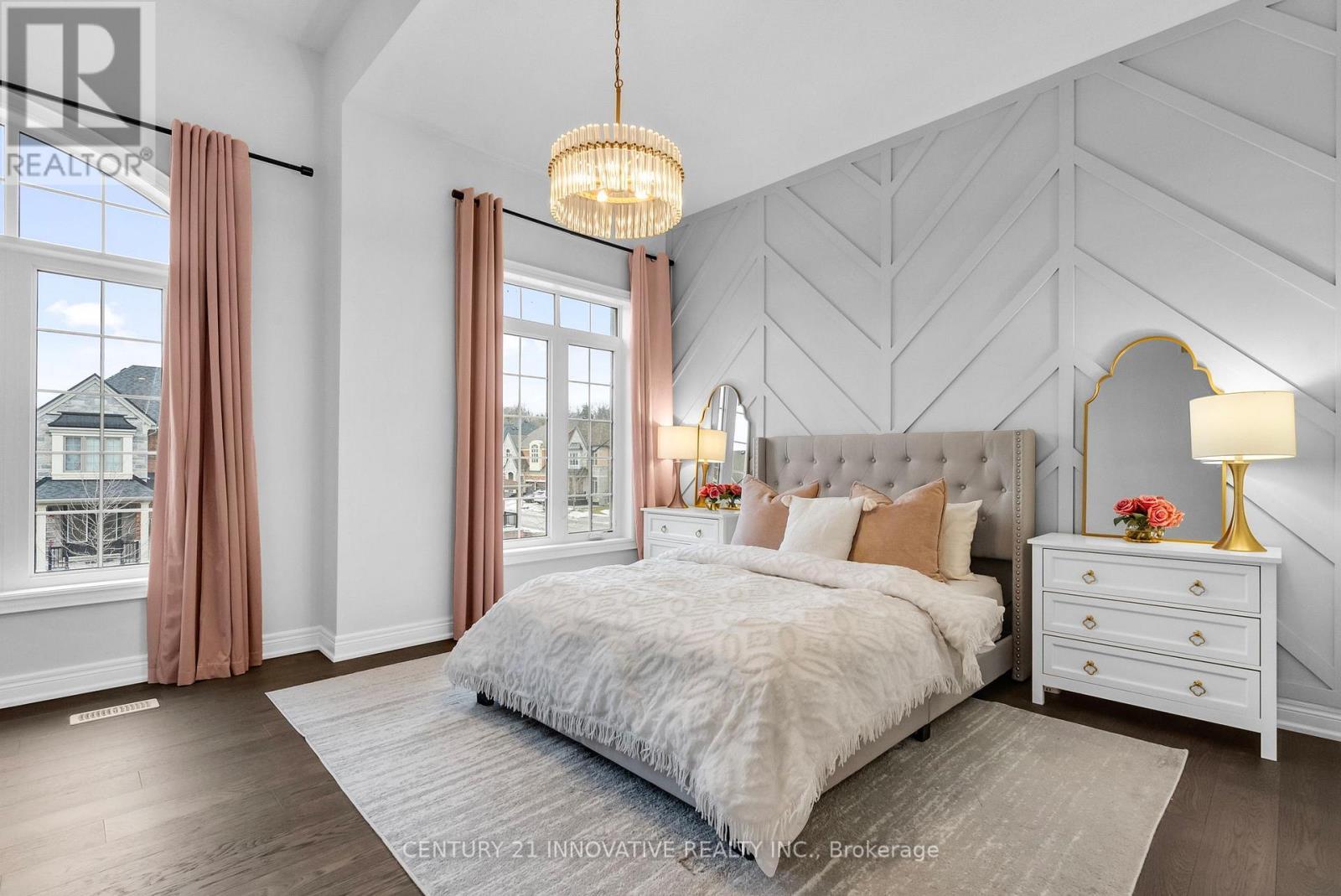 54 Blenheim Circle, Whitby, ON - Indoor Photo Showing Bedroom