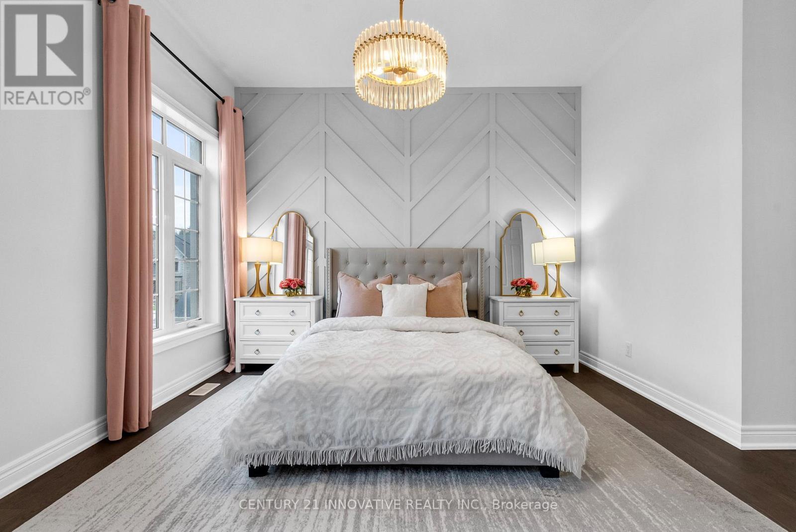 54 Blenheim Circle, Whitby, ON - Indoor Photo Showing Bedroom