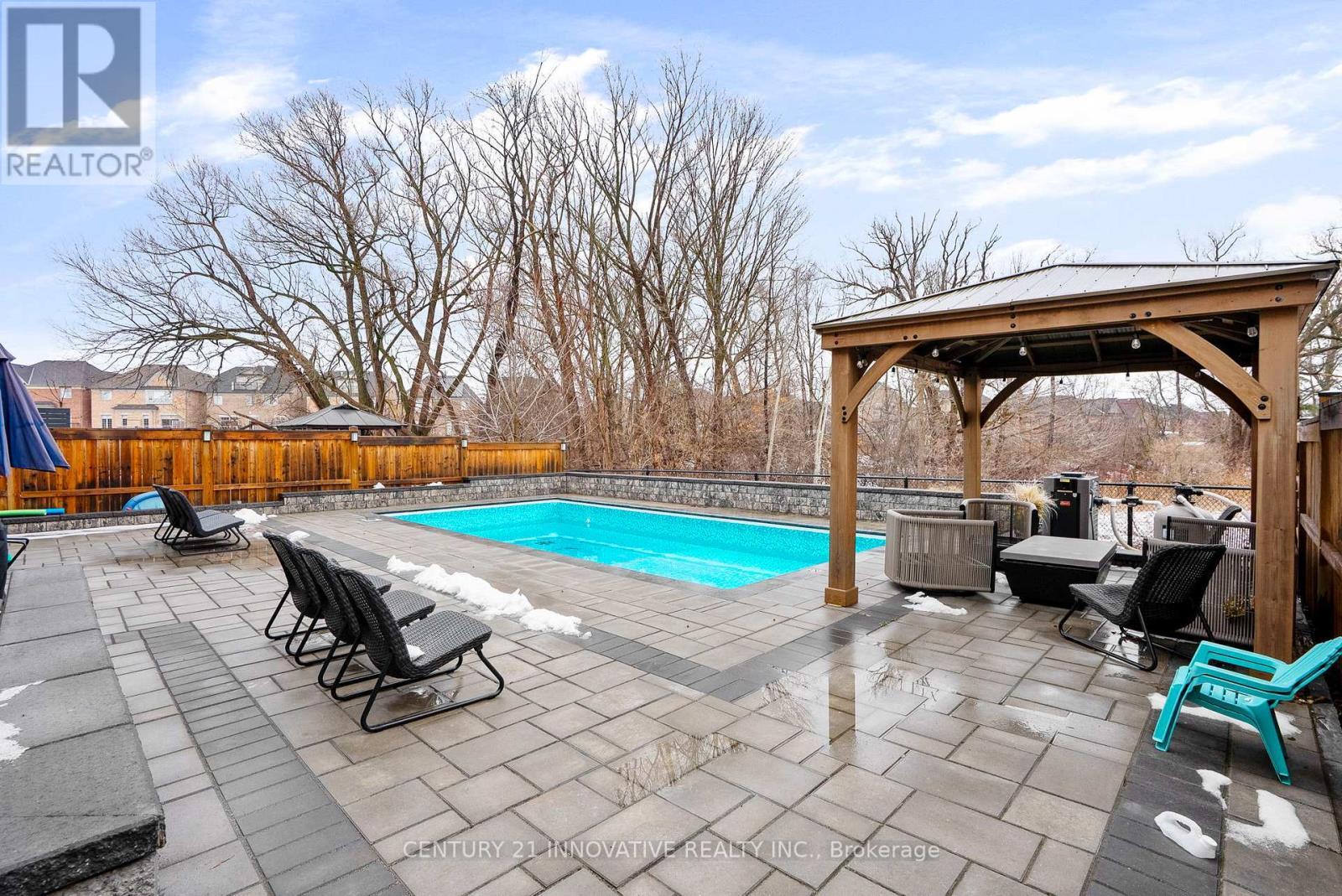 54 Blenheim Circle, Whitby, ON - Outdoor With In Ground Pool