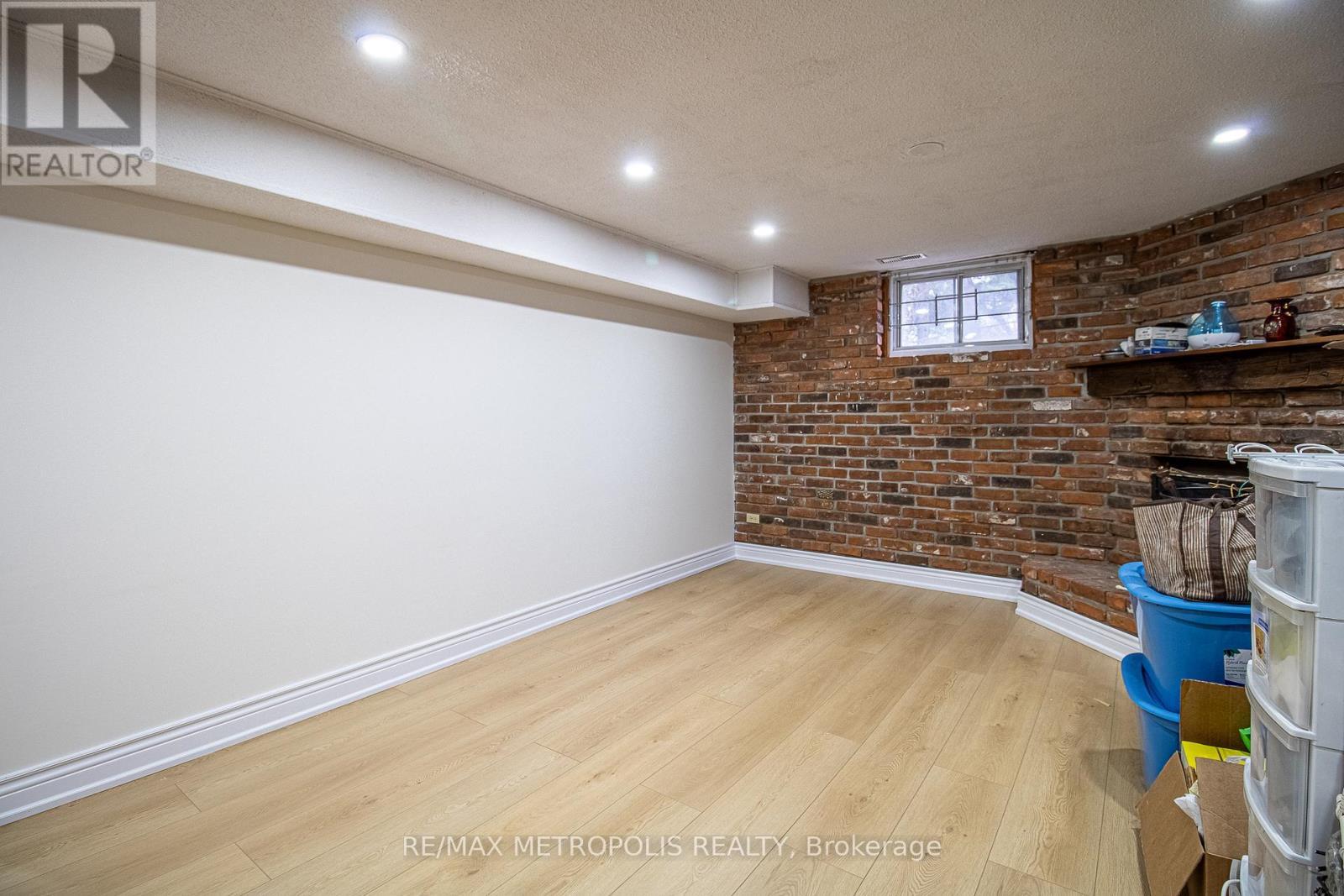 37 Albacore Crescent, Toronto, ON - Indoor