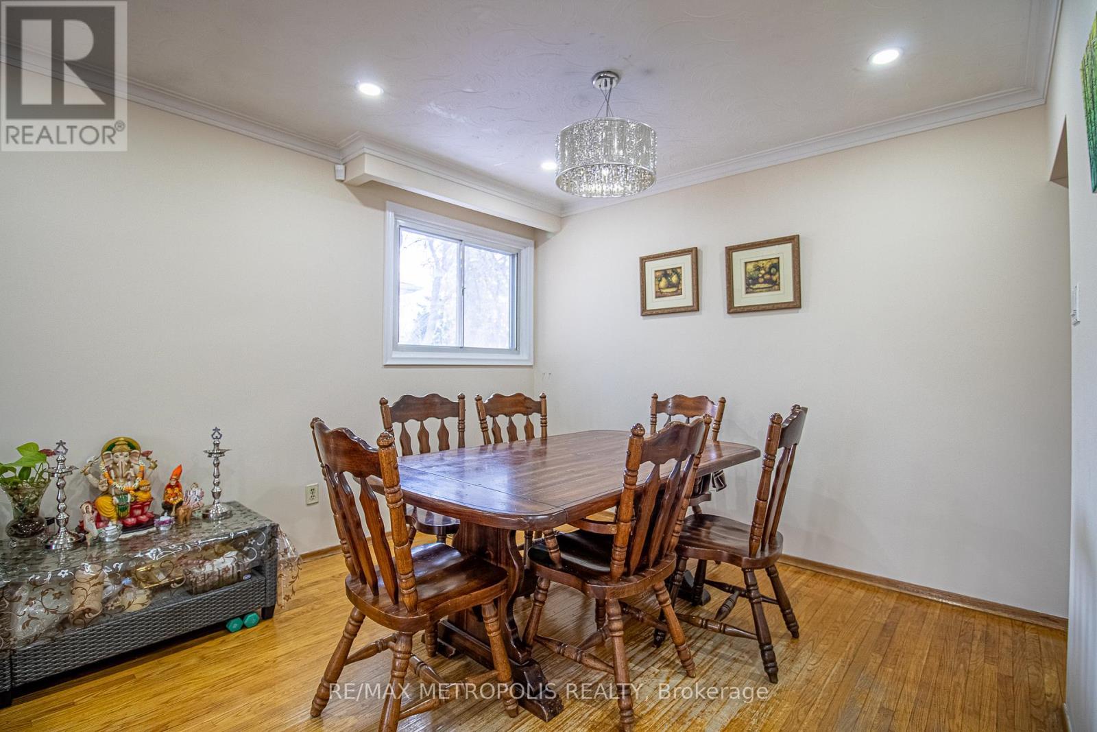 37 Albacore Crescent, Toronto, ON - Indoor Photo Showing Dining Room