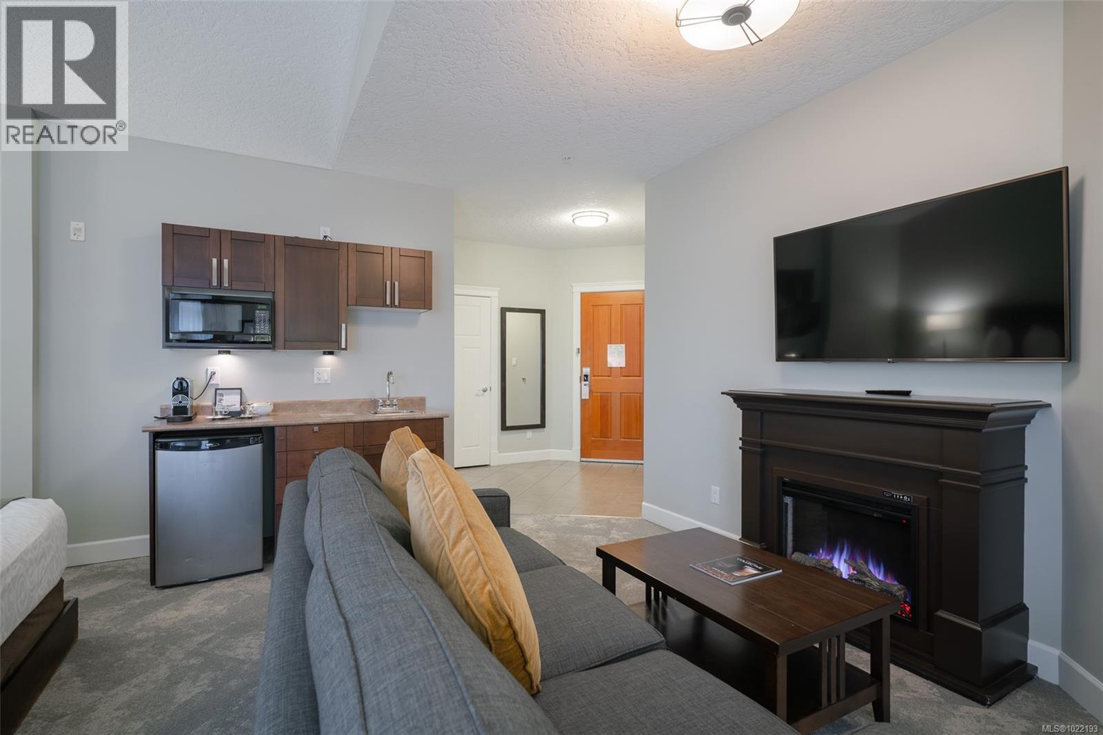 310D 1730 Riverside Lane, Courtenay, BC - Indoor