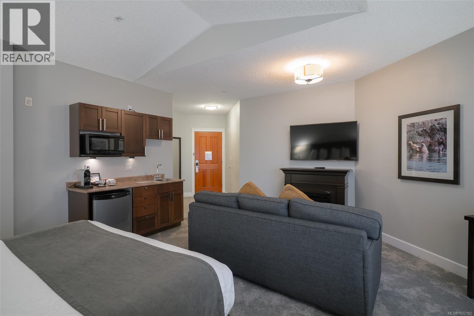 310D 1730 Riverside Lane, Courtenay, BC - Indoor