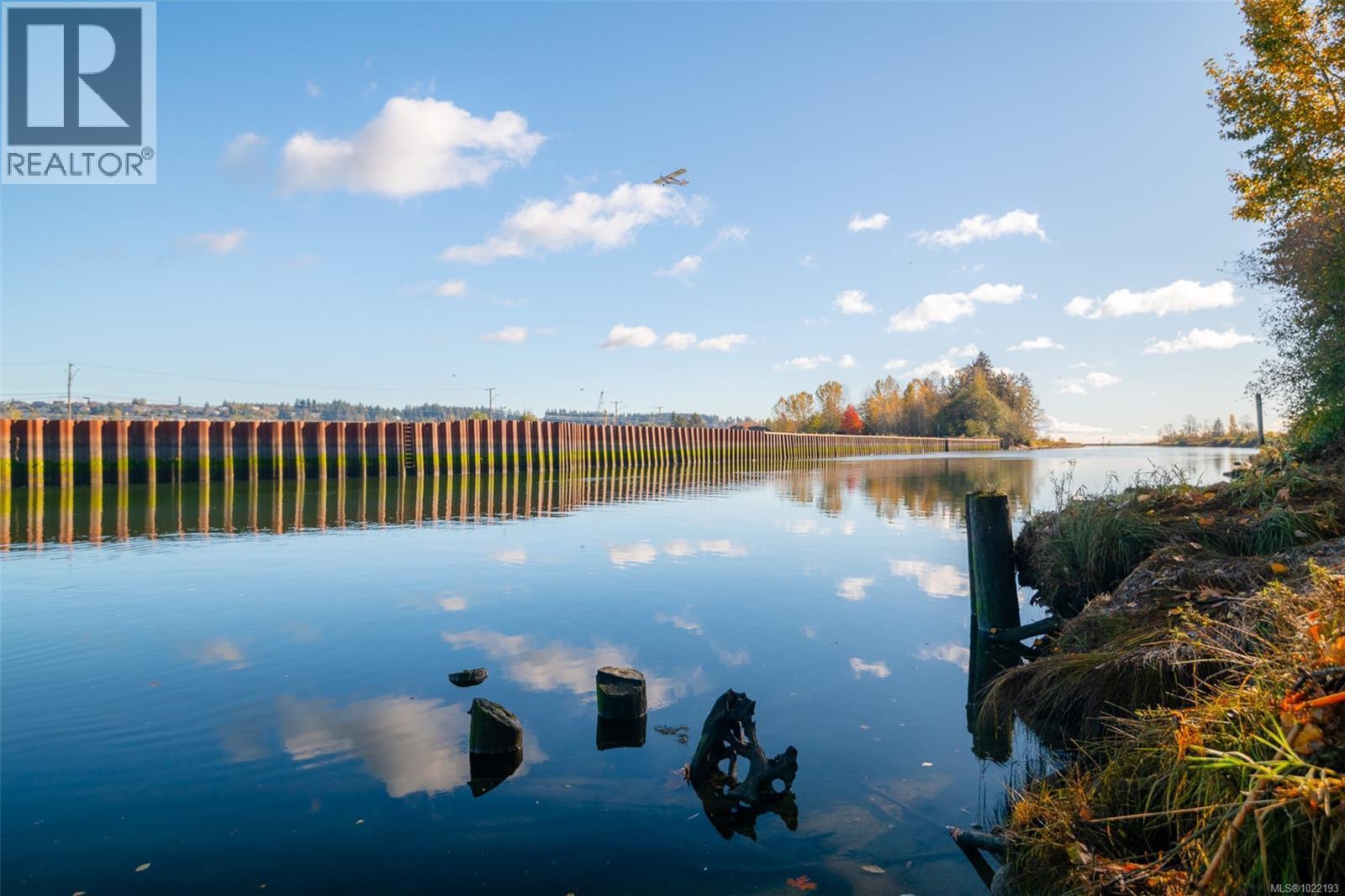 Riverfront - 310D 1730 Riverside Lane, Courtenay, BC - Outdoor With Body Of Water With View
