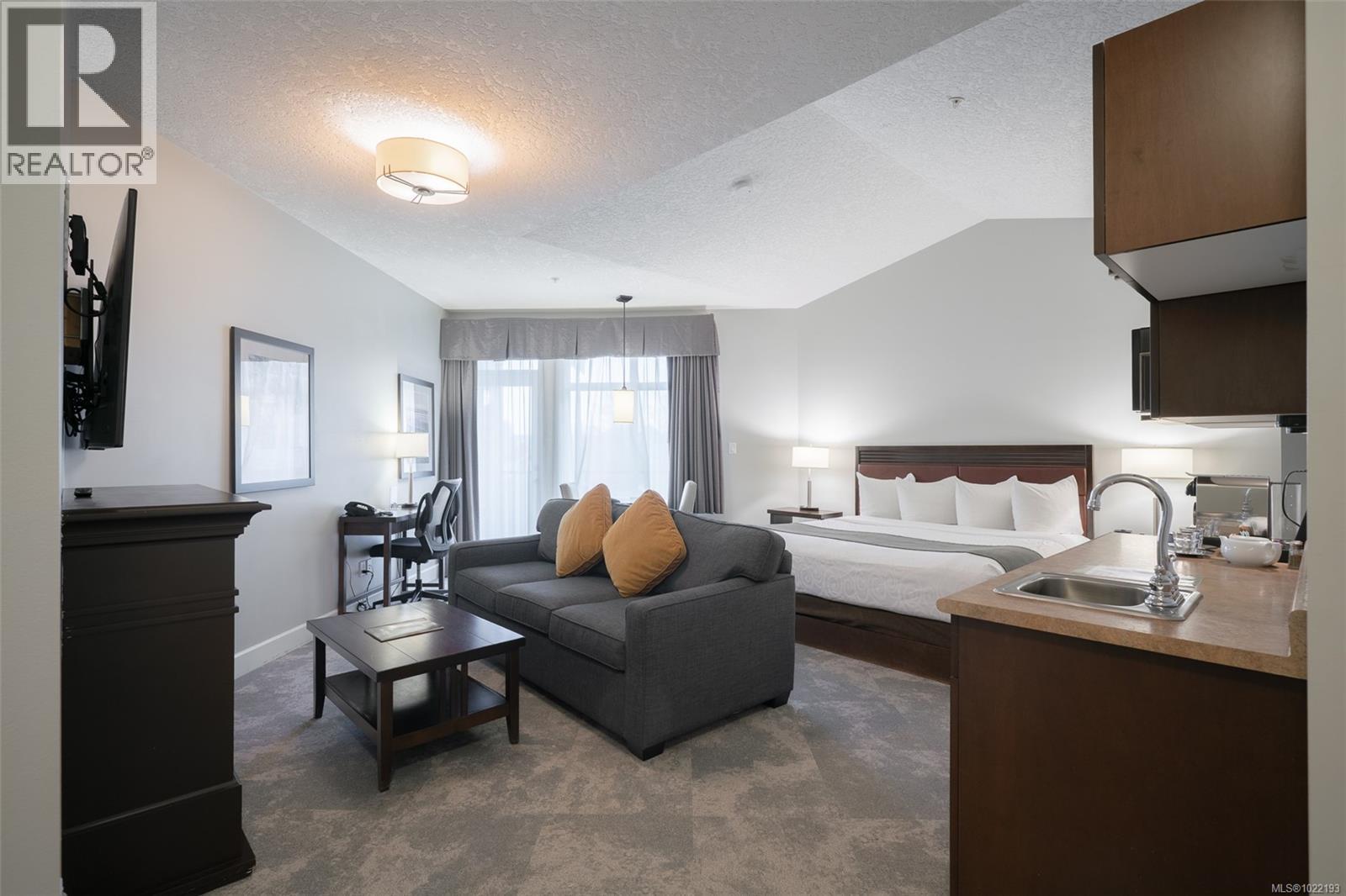 310D 1730 Riverside Lane, Courtenay, BC - Indoor