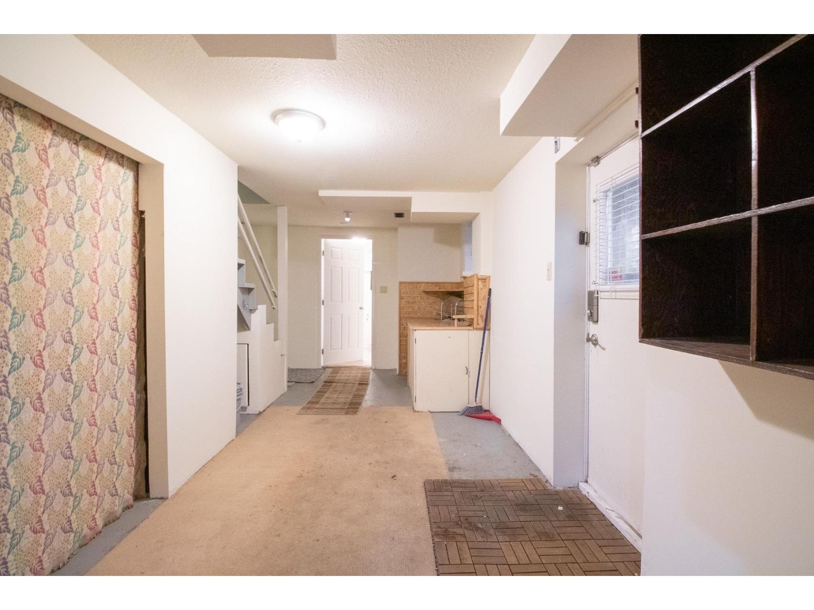 33569 5Th Avenue, Mission, BC - Indoor Photo Showing Other Room