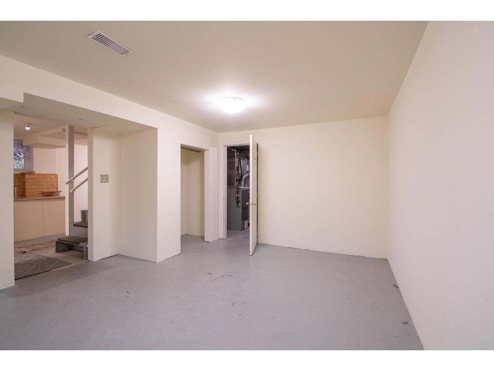 33569 5Th Avenue, Mission, BC - Indoor Photo Showing Other Room