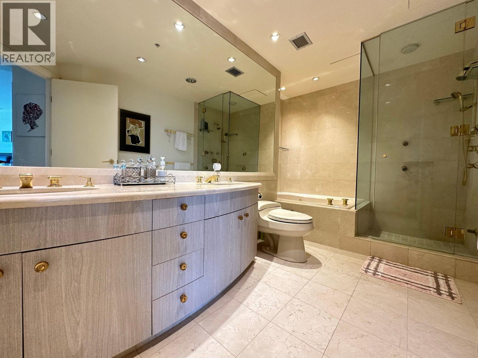 3002 388 Drake Street, Vancouver, BC - Indoor Photo Showing Bathroom