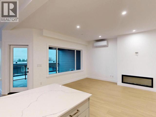 C203-6900 Burnaby Street, Powell River, BC - Indoor