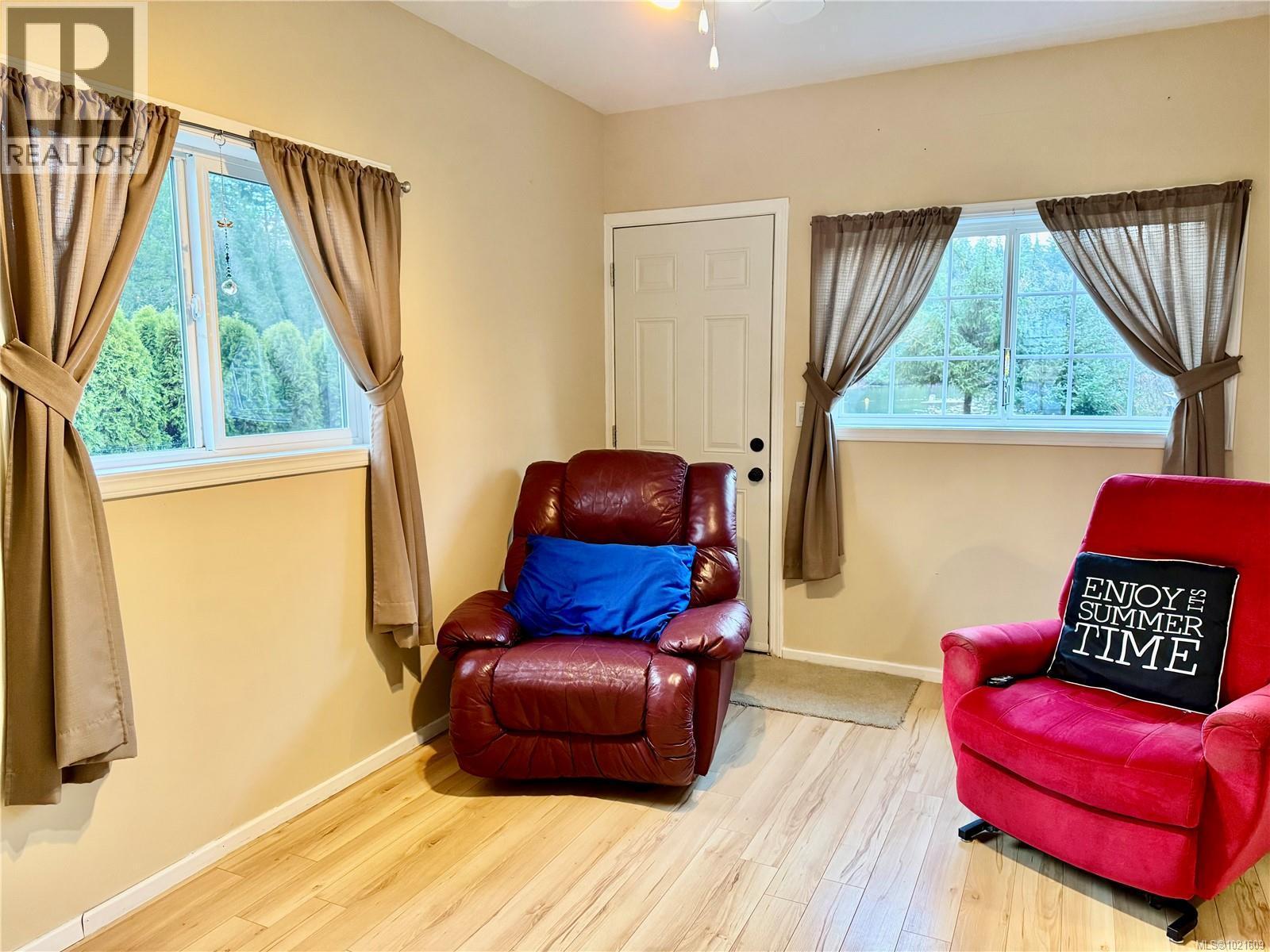 Addition at the back - 19 8631 South Shore Rd, Lake Cowichan, BC