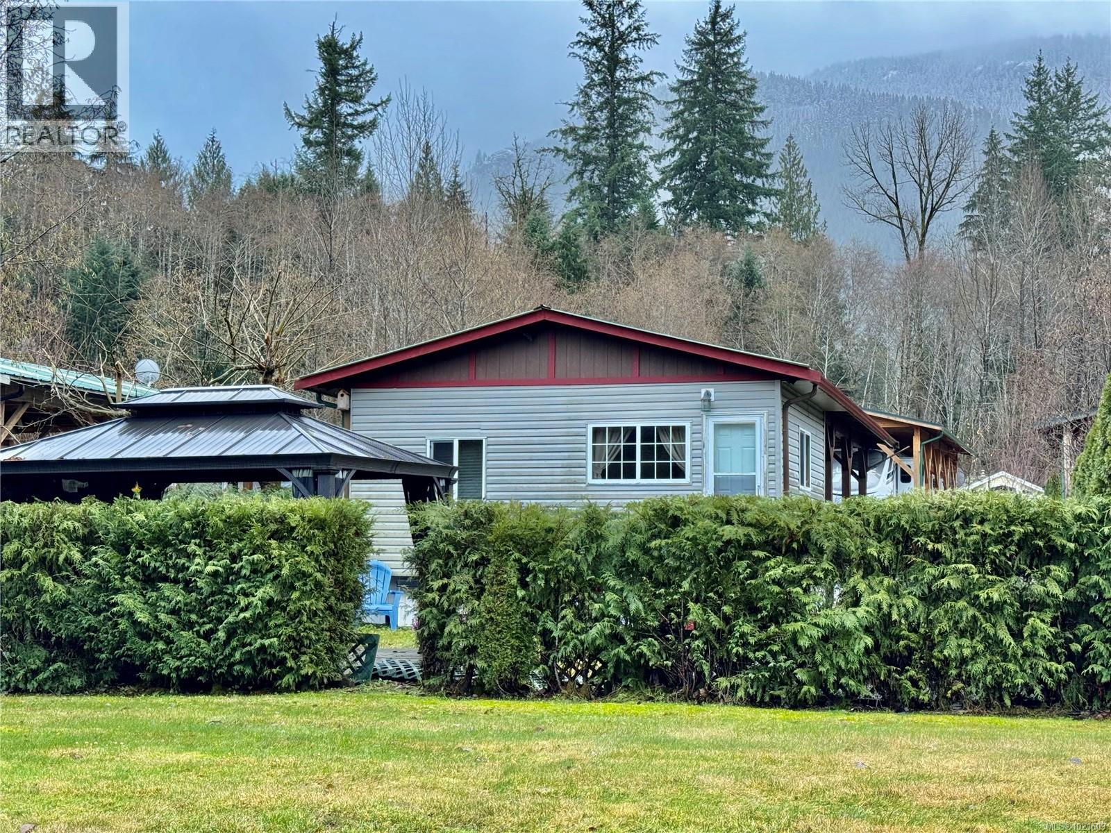 19 8631 South Shore Rd, Lake Cowichan, BC
