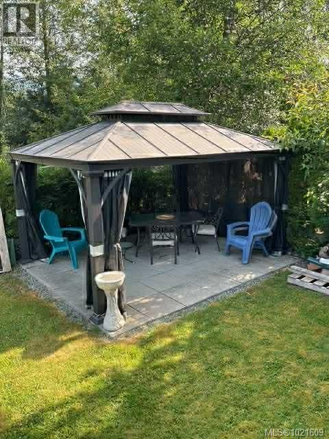 Gazebo in the summer - 19 8631 South Shore Rd, Lake Cowichan, BC