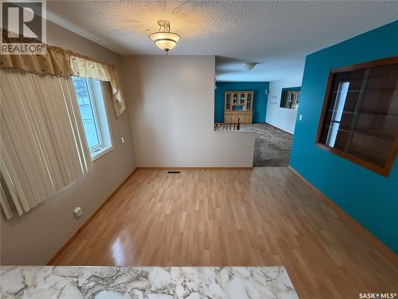 120 6Th Street E, Ponteix, SK - Indoor Photo Showing Other Room