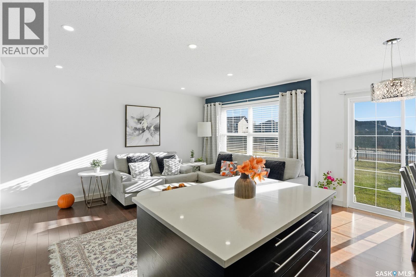 106 410 Ledingham Way, Saskatoon, SK - Indoor