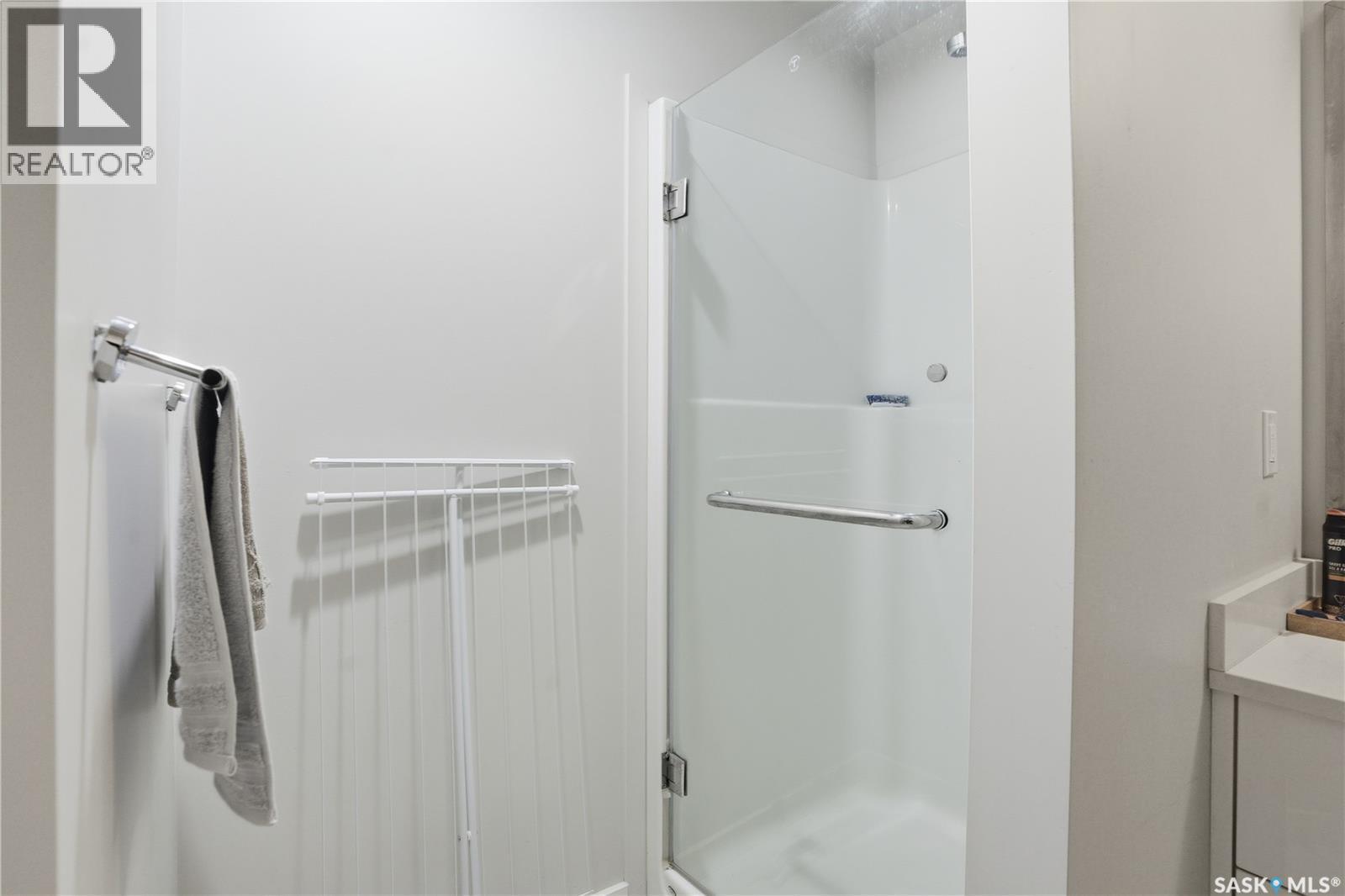 106 410 Ledingham Way, Saskatoon, SK - Indoor Photo Showing Bathroom