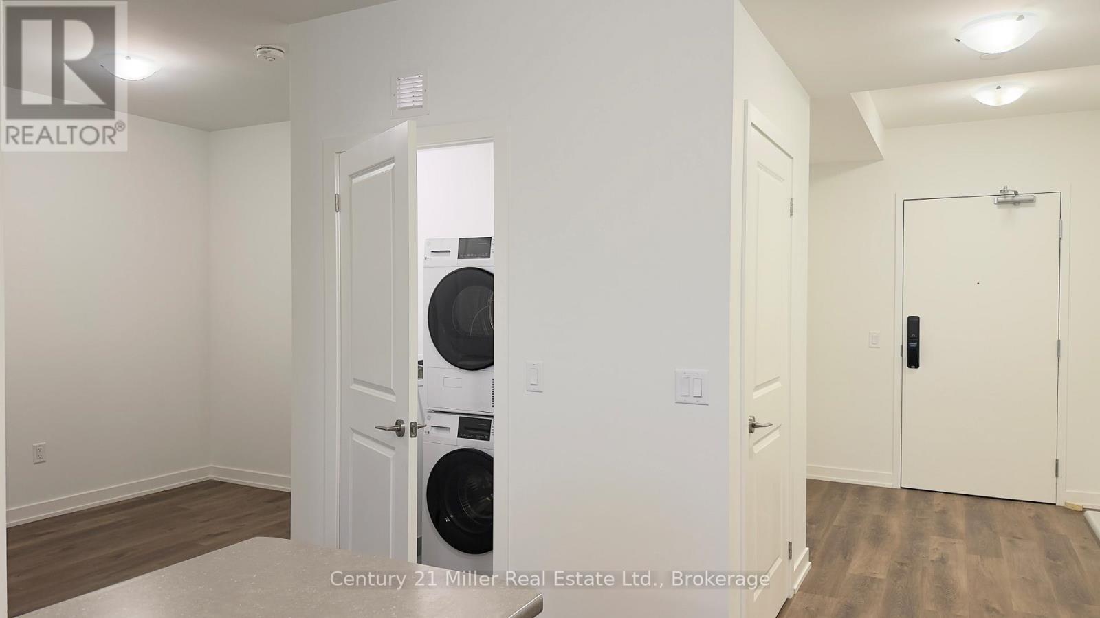 Unit # 328 - 461 Green Road, Hamilton (Lakeshore), ON - Indoor Photo Showing Laundry Room