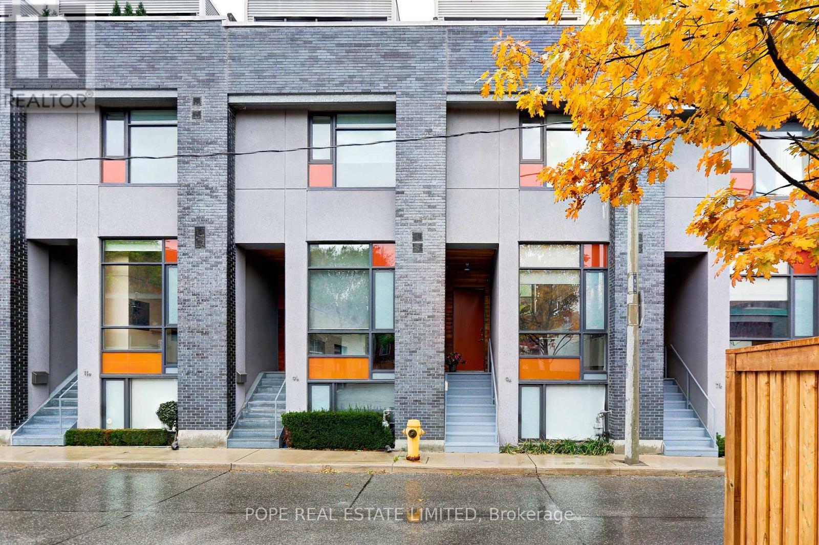 9A Gilead Place, Toronto, ON - Outdoor With Facade