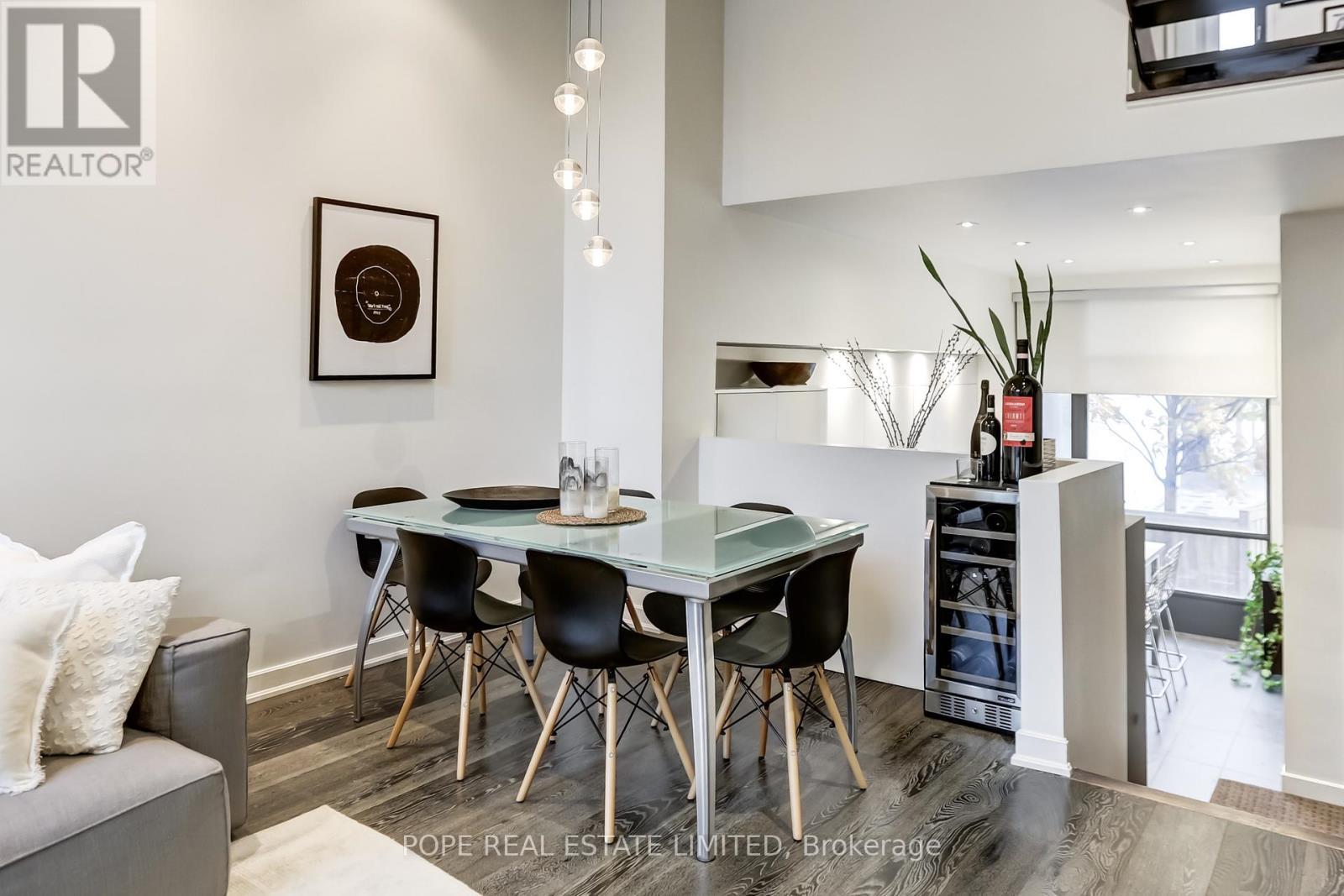 9A Gilead Place, Toronto, ON - Indoor Photo Showing Dining Room