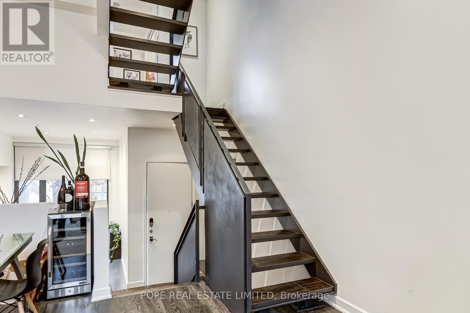 9A Gilead Place, Toronto, ON - Indoor Photo Showing Other Room