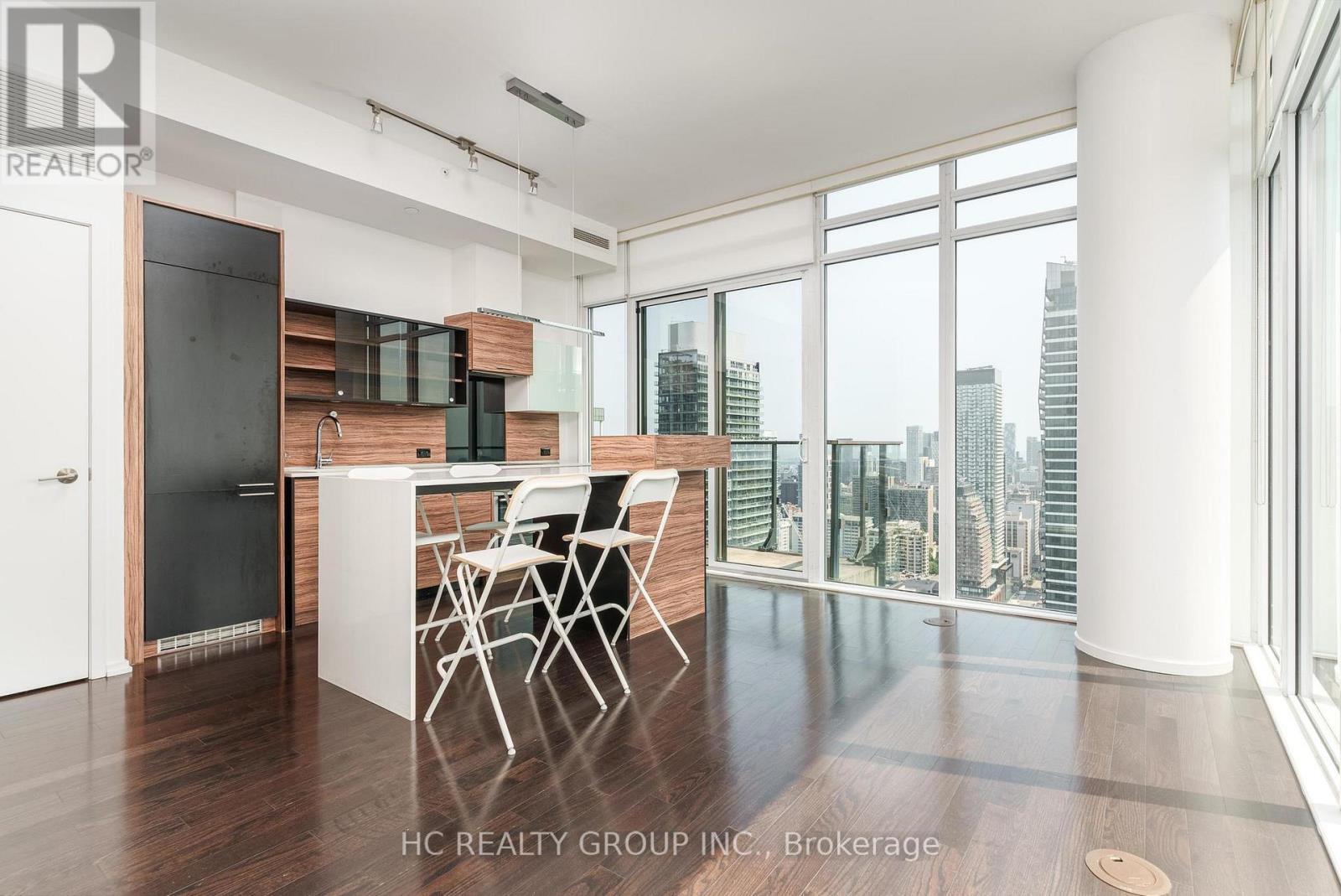 3503 - 75 St Nicholas Street, Toronto, ON - Indoor