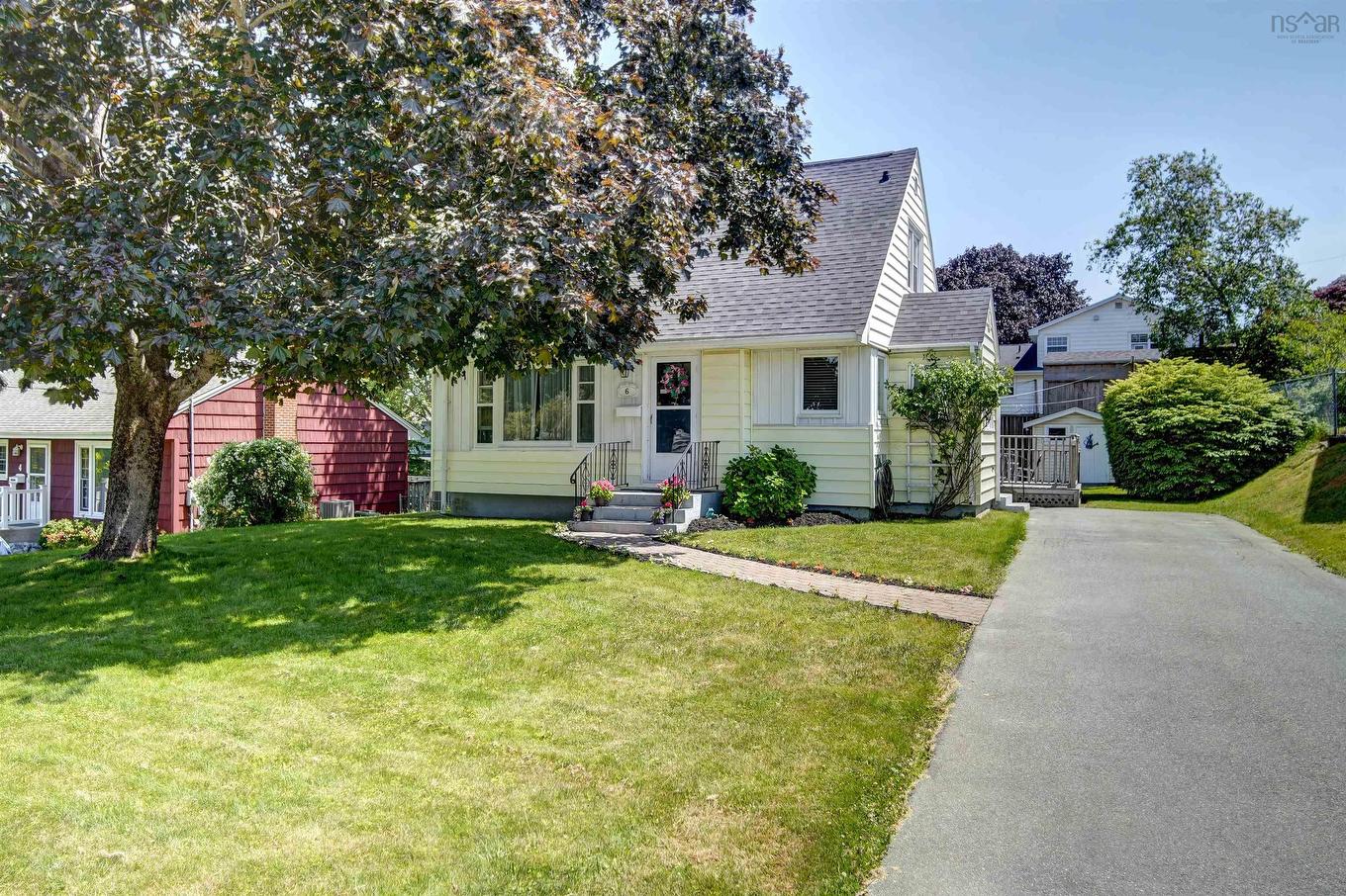 6 Piers Avenue, Halifax, NS