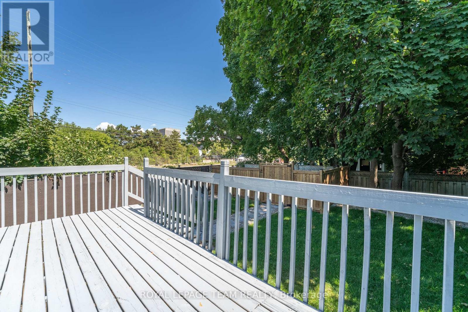 5 Gilchrist Avenue, Ottawa, ON - Outdoor With Deck Patio Veranda