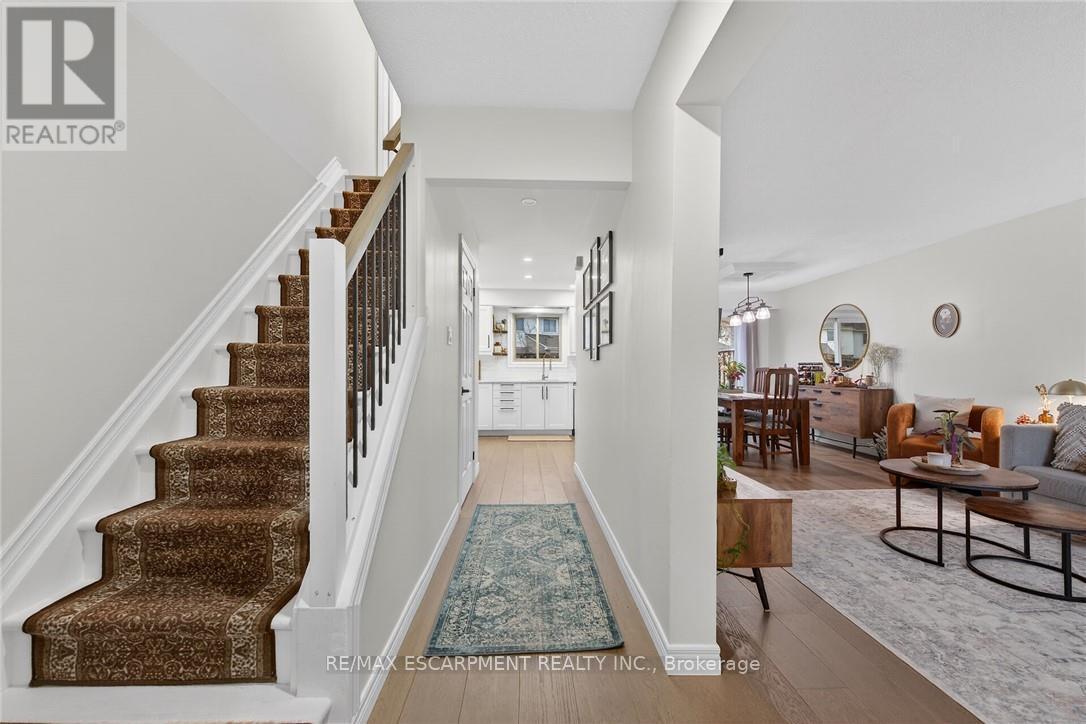 15 - 150 Gateshead Crescent, Hamilton, ON - Indoor Photo Showing Other Room