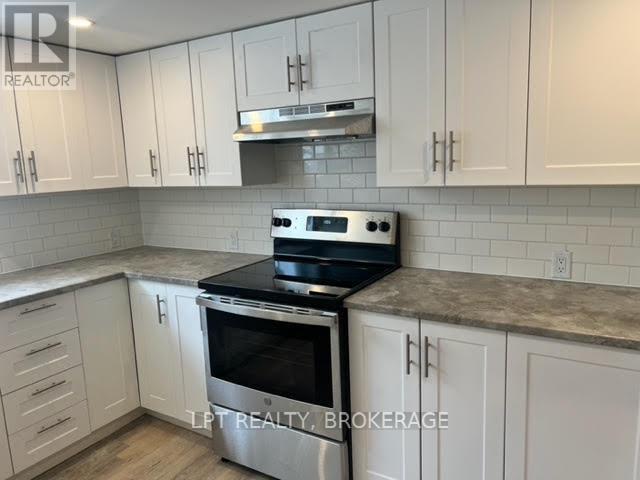 9 Elizabeth Avenue, Kingston (West Of Sir John A. Blvd), ON - Indoor Photo Showing Kitchen