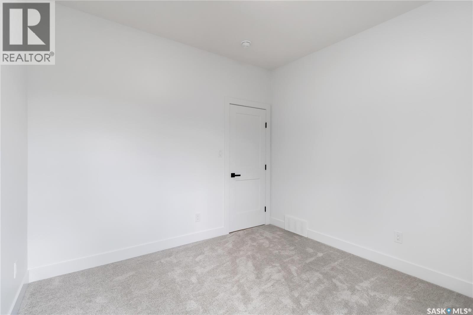 210 2Nd Street S, Waldheim, SK - Indoor Photo Showing Other Room