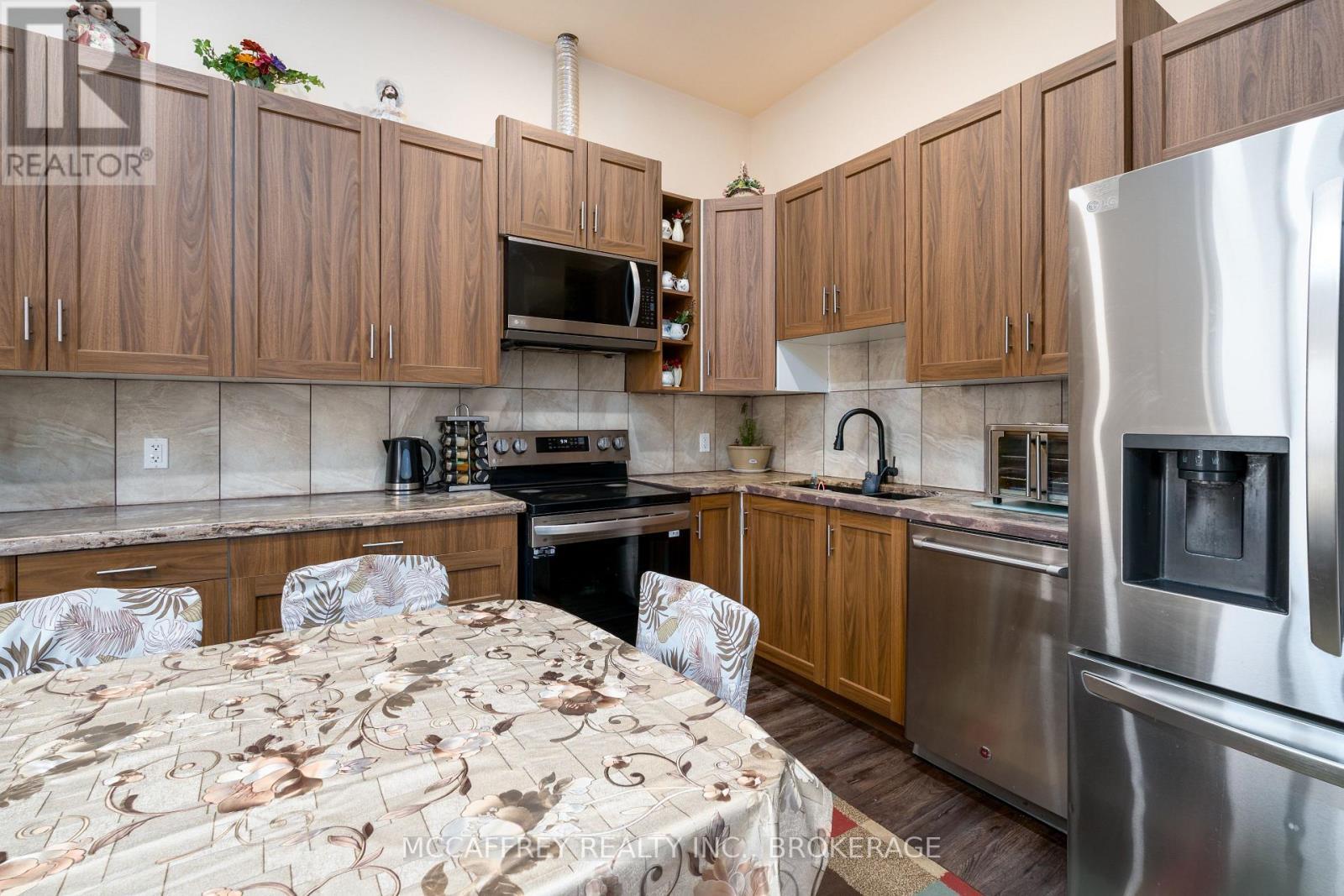 4326 County Rd 6, Stone Mills, ON - Indoor Photo Showing Kitchen