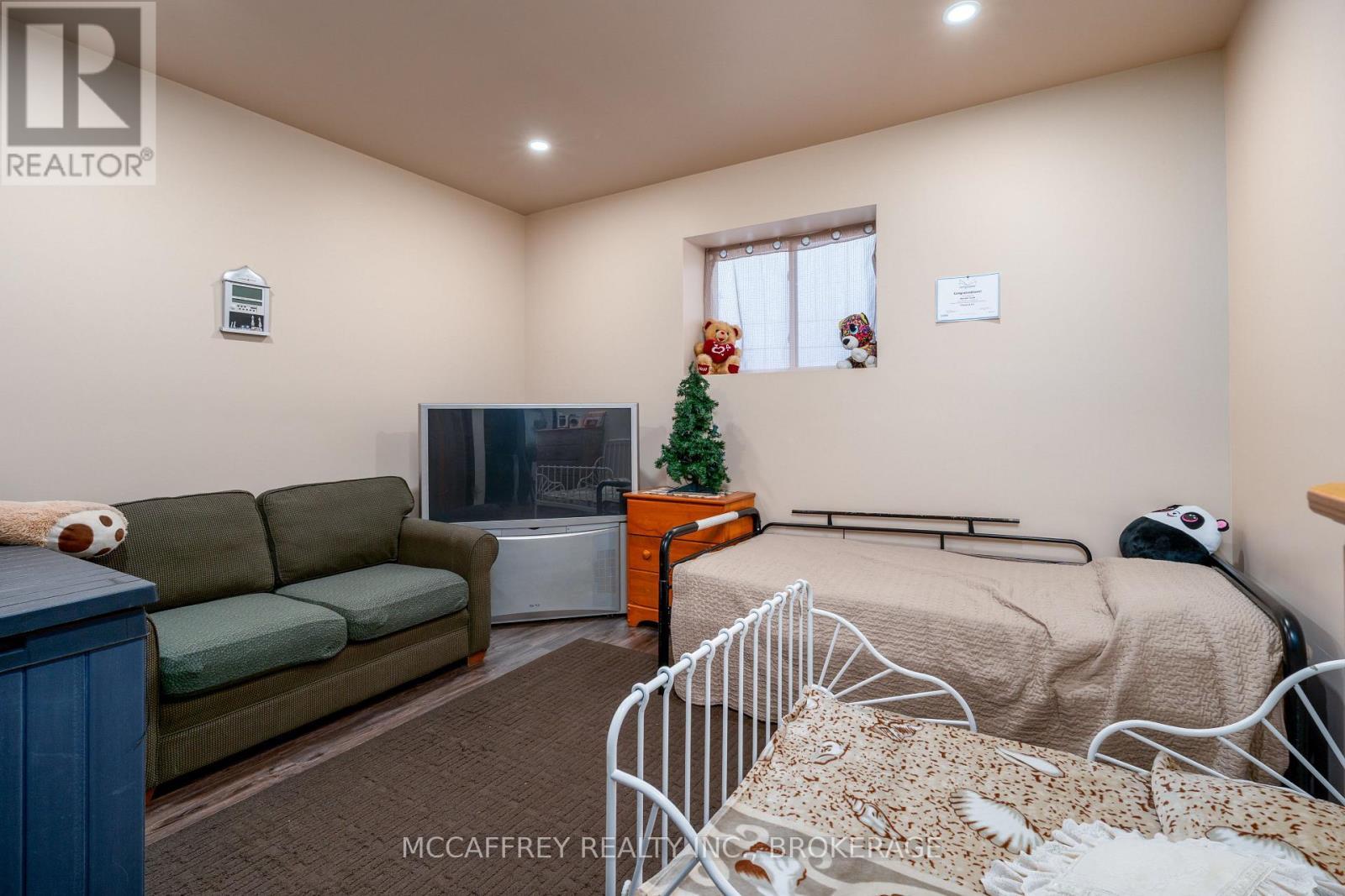 4326 County Rd 6, Stone Mills, ON - Indoor Photo Showing Bedroom