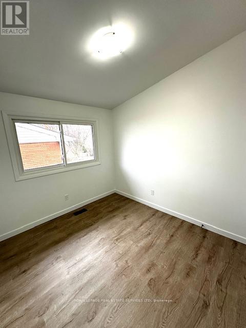 35 Karen Crescent, Hamilton, ON - Indoor Photo Showing Other Room