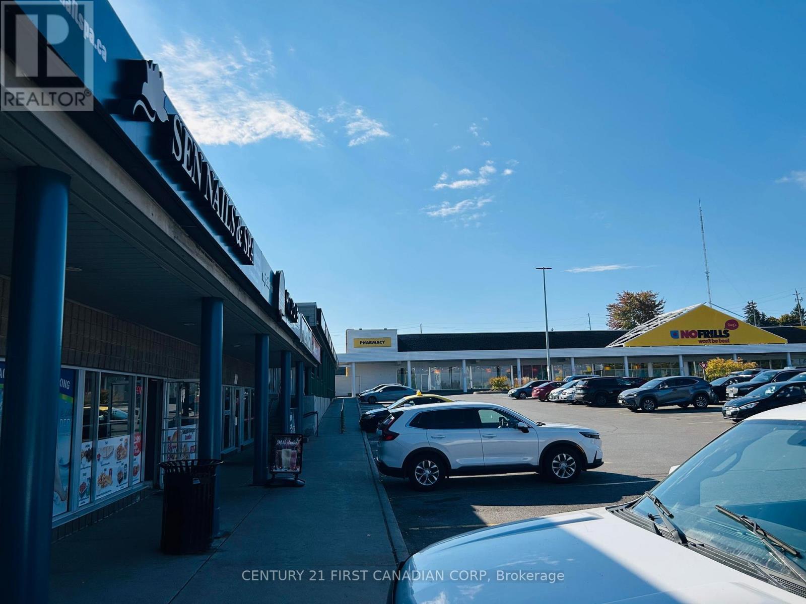 3 - 11 Baseline Road E, London South (South E), ON