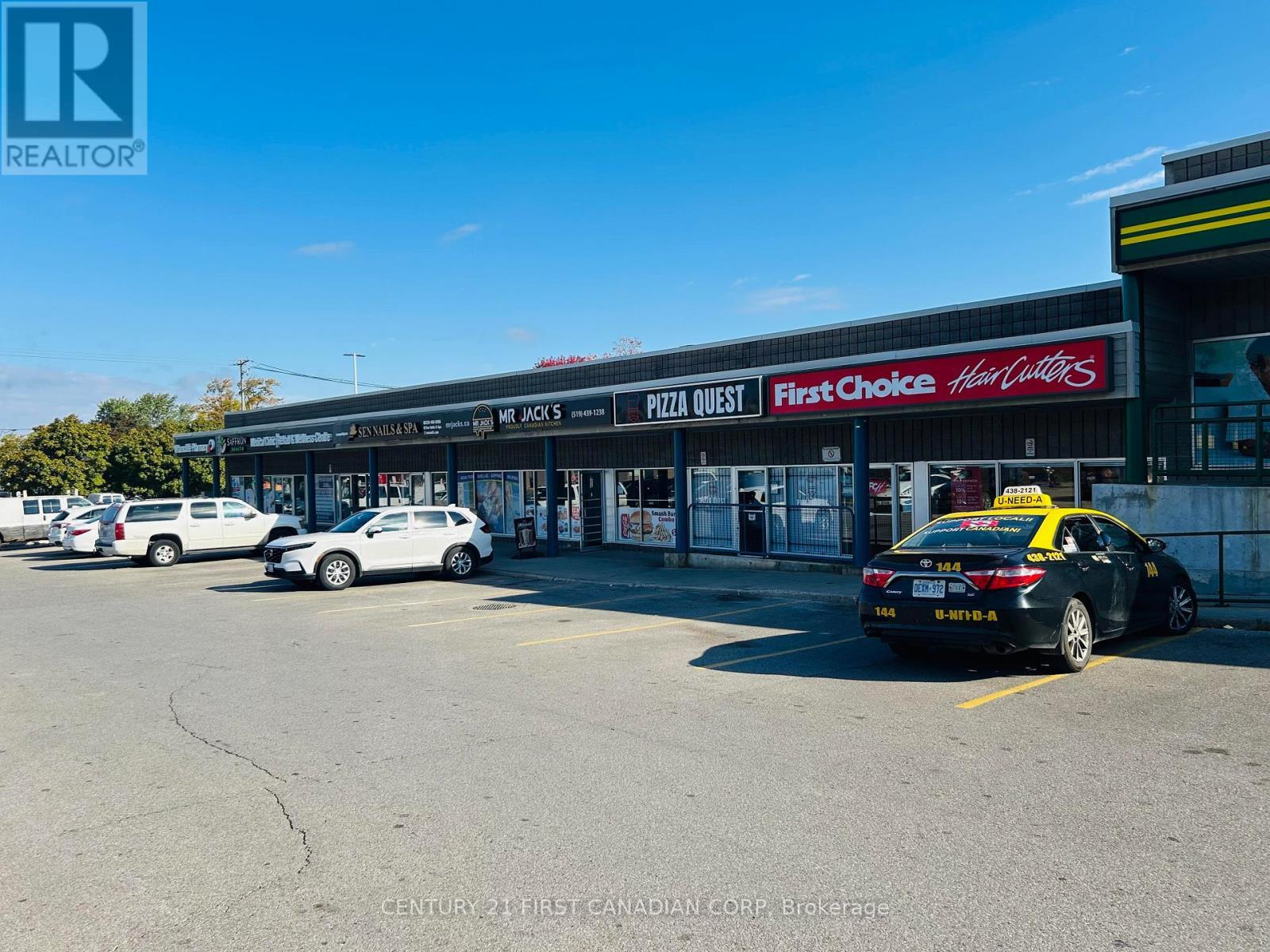 3 - 11 Baseline Road E, London South (South E), ON