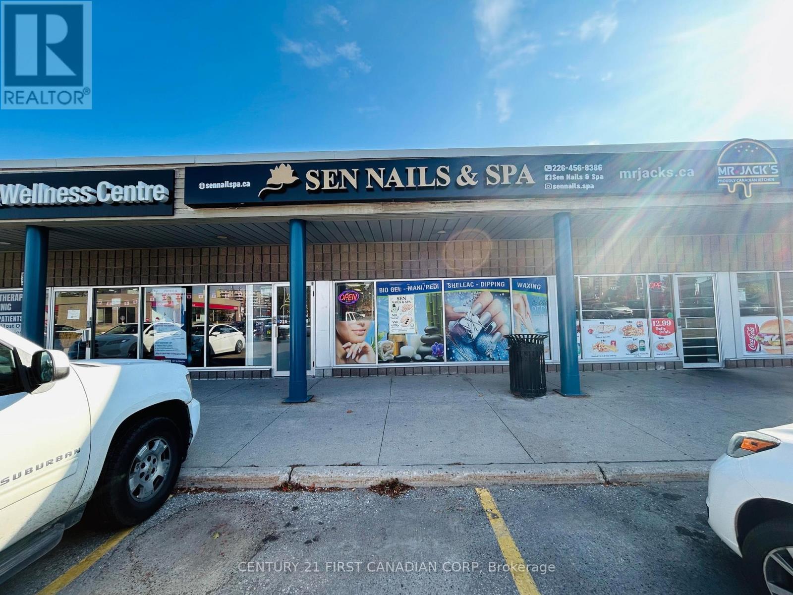 3 - 11 Baseline Road E, London South (South E), ON